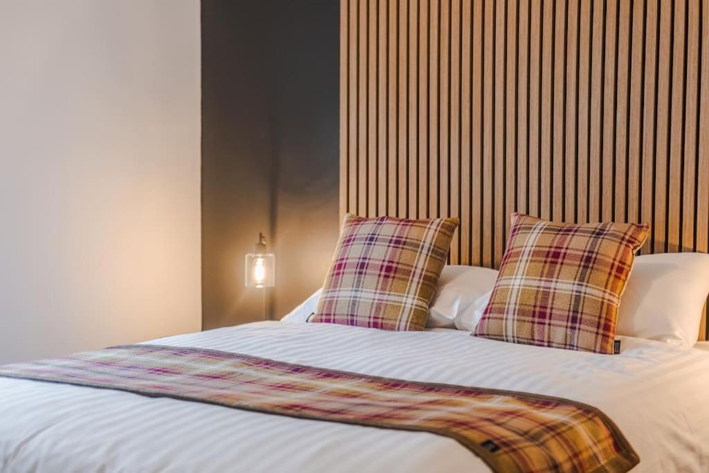 Centre With Private Parking Apartment Aberdeen