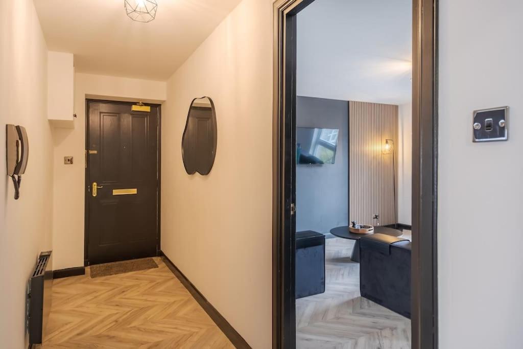 Apartment Centre With Private Parking