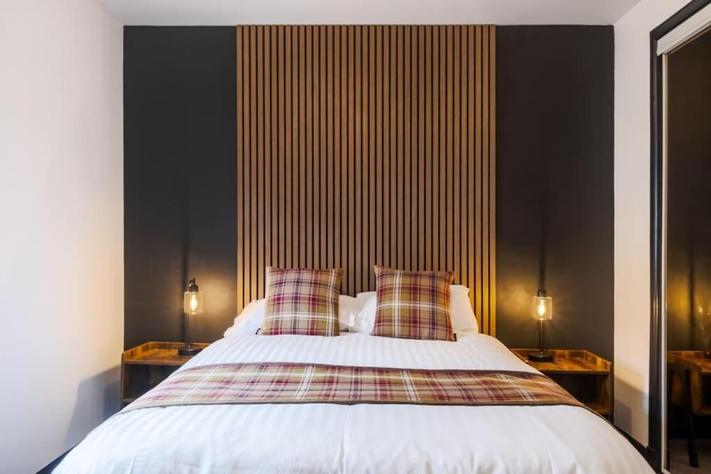 Centre With Private Parking * Aberdeen