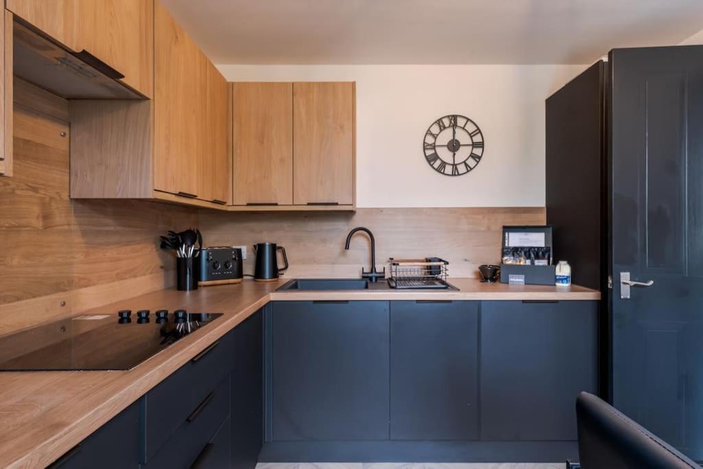 Apartment Centre With Private Parking