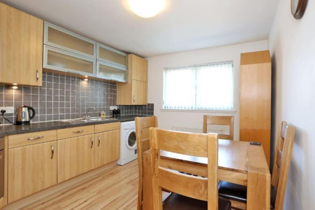 Apartment 2-bed Of & City, Free Parking *