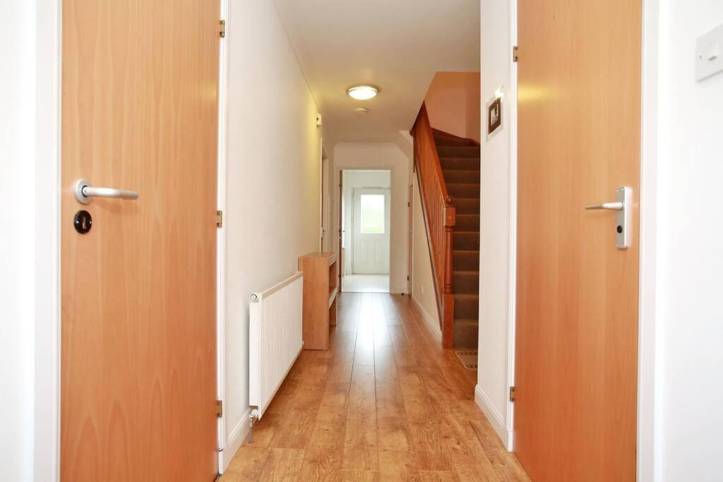 Fabulous Townhouse Near Beach, And Sports