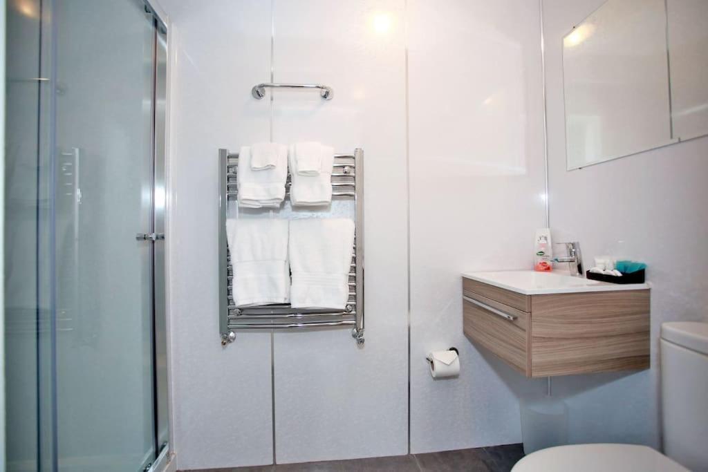 Apartment Fabulous Townhouse Near Beach, And Sports Aberdeen