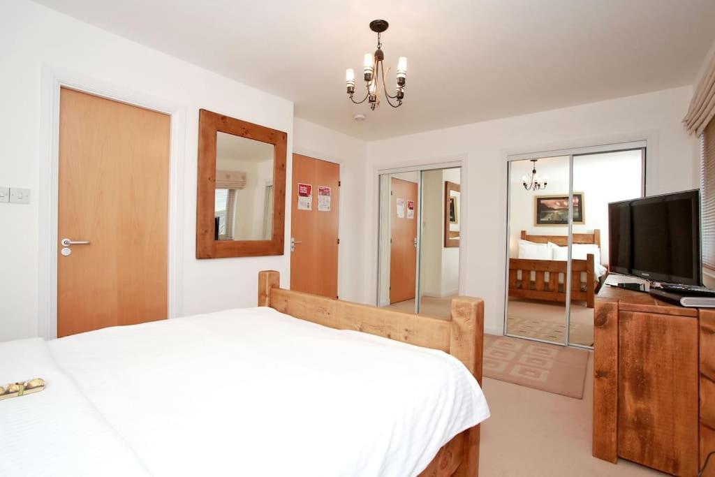 Fabulous Townhouse Near Beach, And Sports