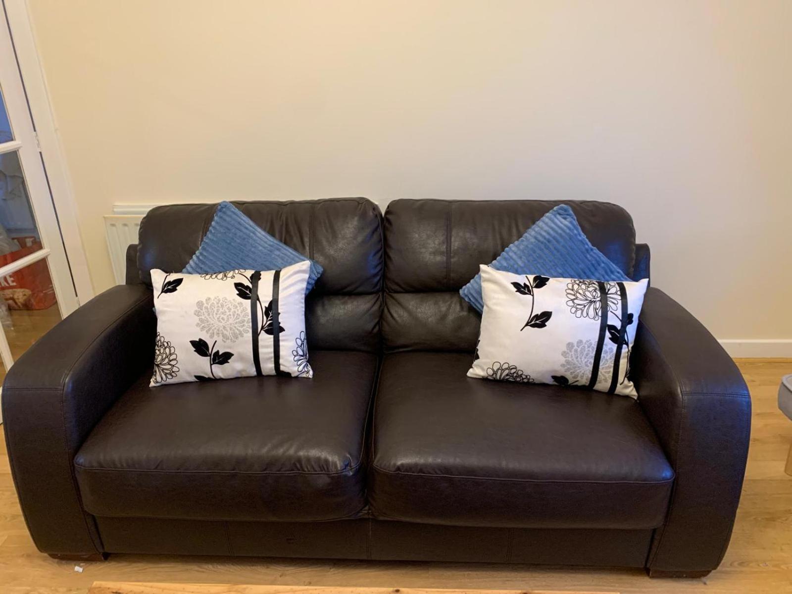 Basic Kings St View 2 Bed *