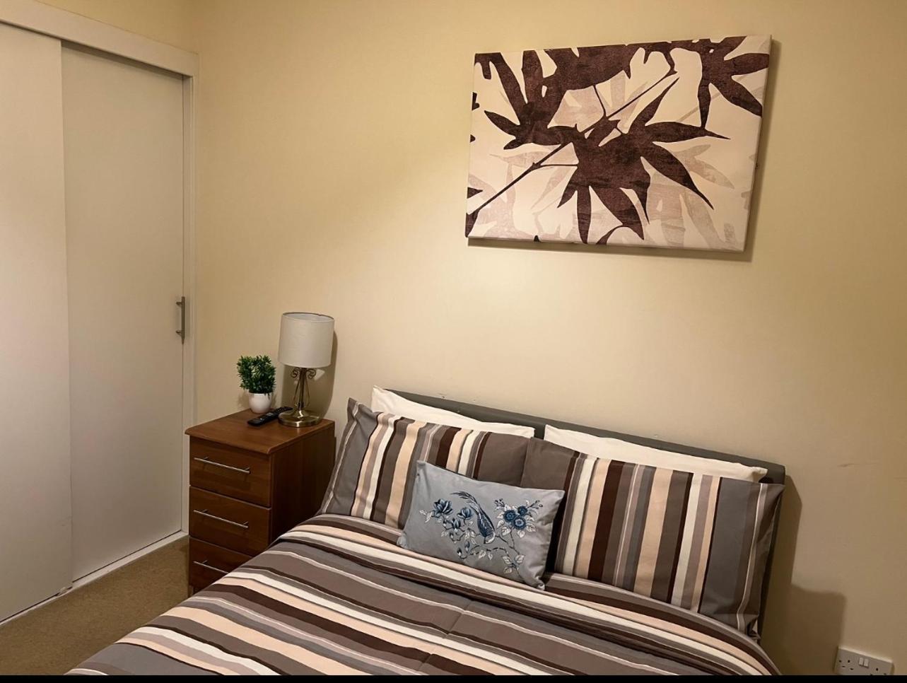 Apartment Lovely Twin 2-flats In Aberdeen-no Party Aberdeen
