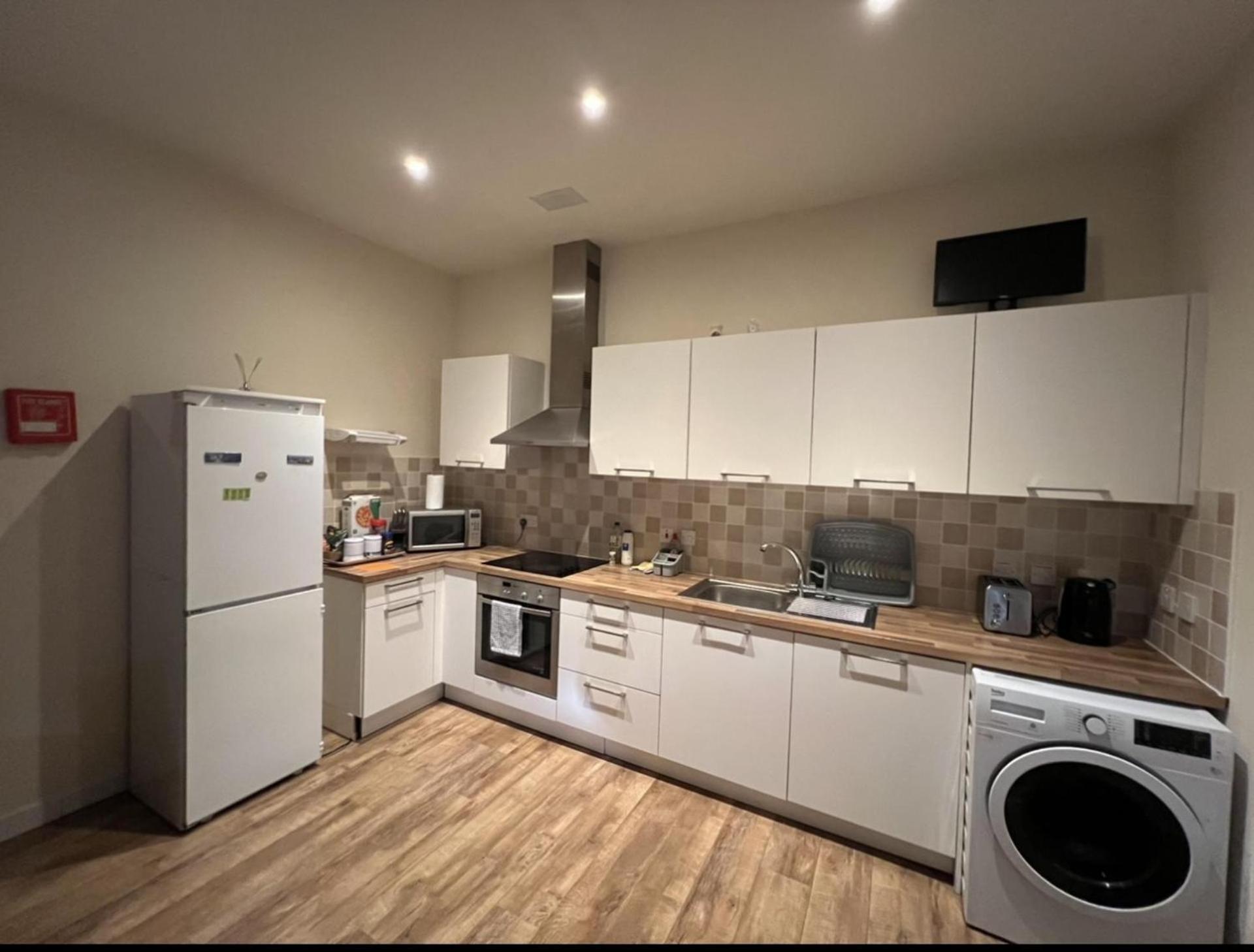 Lovely Twin 2-flats In Aberdeen-no Party Aberdeen