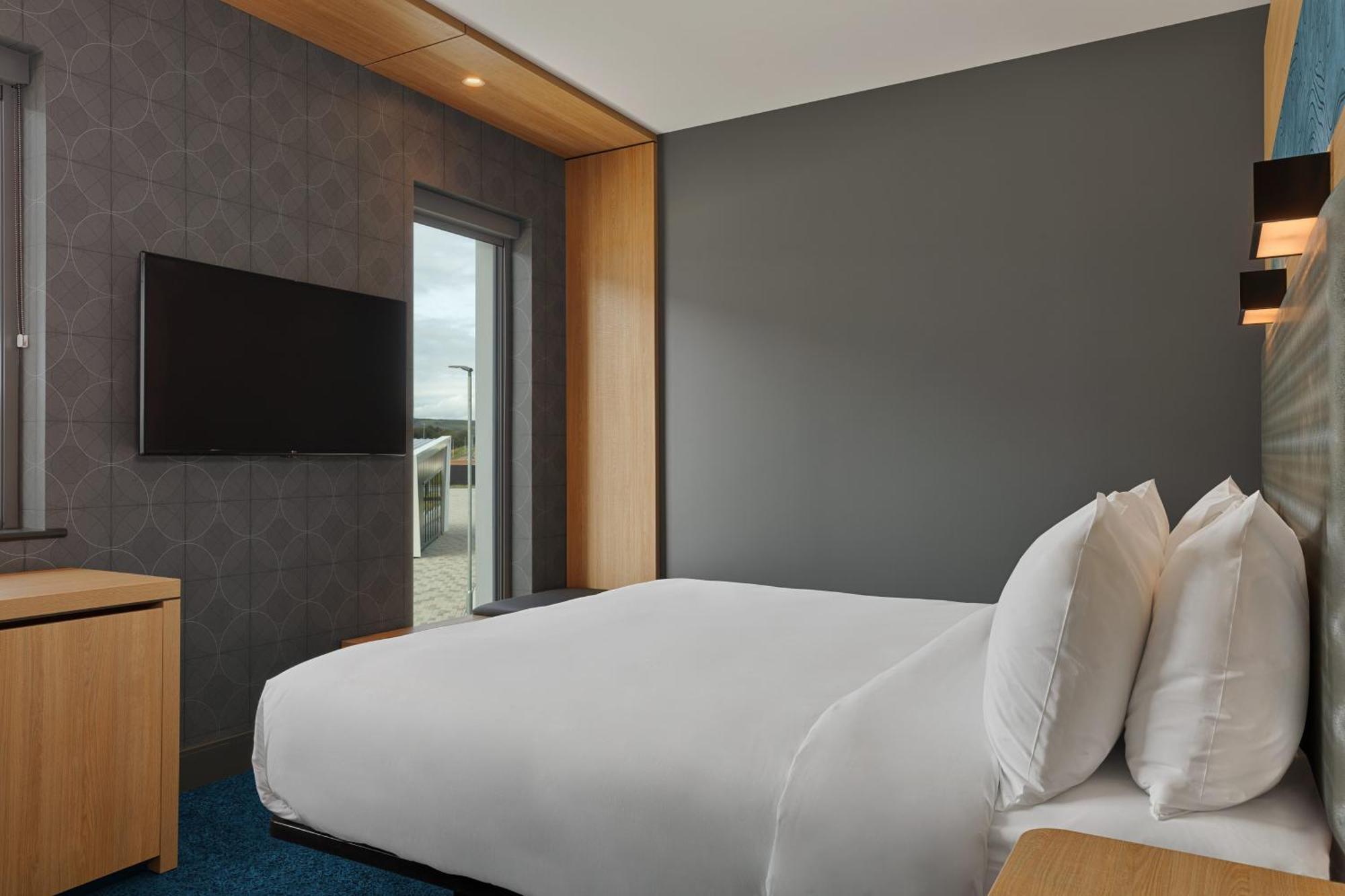 Aloft Teca 3* Aberdeen