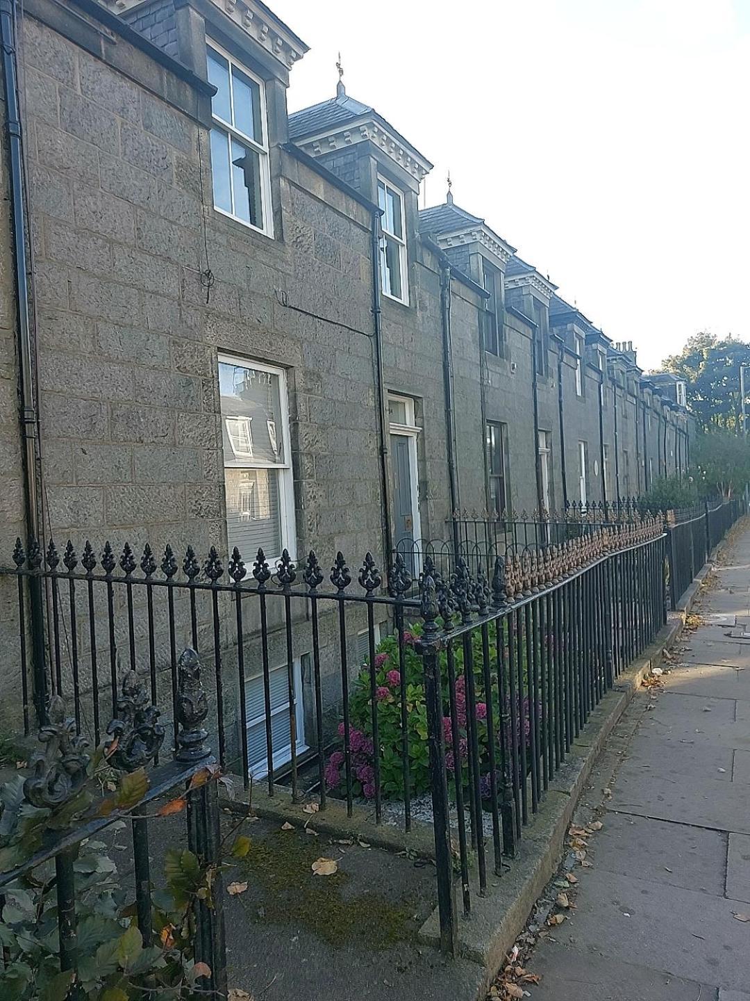 Hallmark Aberdeen
