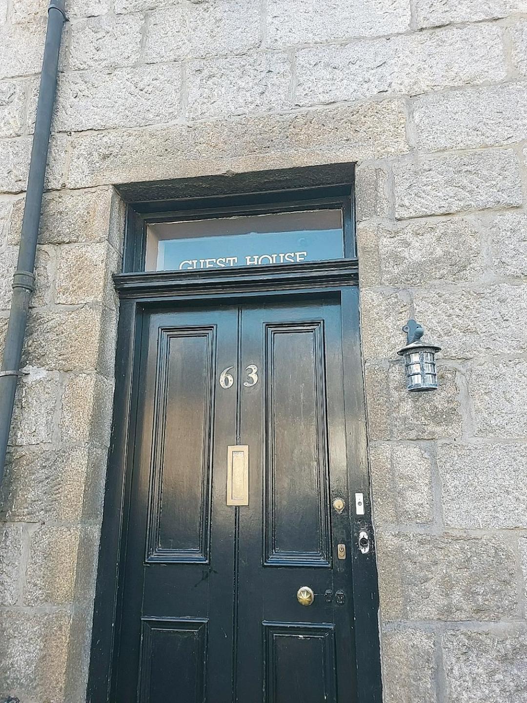 Hallmark Bed & Breakfast
