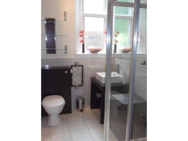 Wallfield Simple And Descent Apartment *