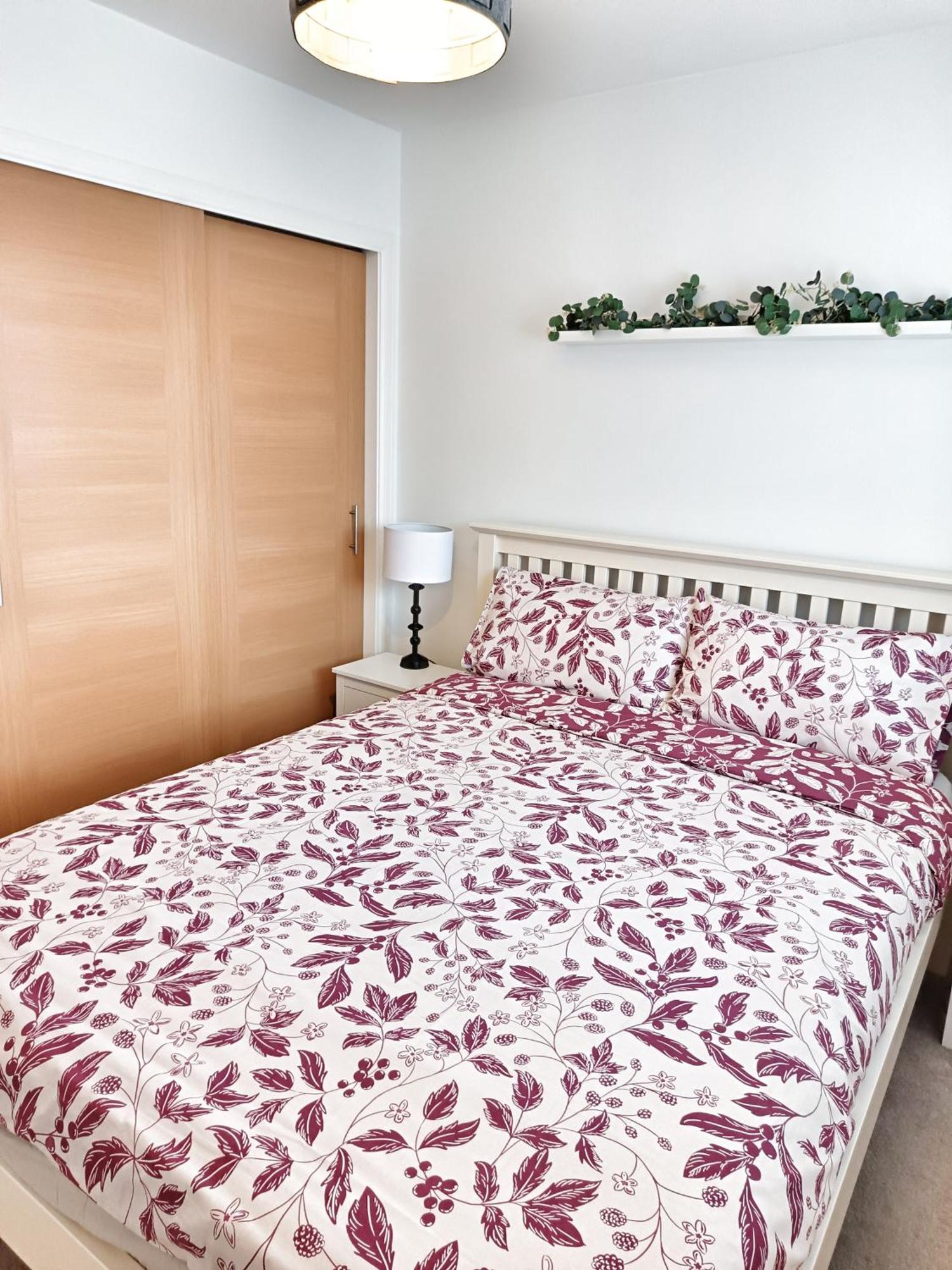 Apartment Lains Lettings - Woodend, Lang Stracht Aberdeen
