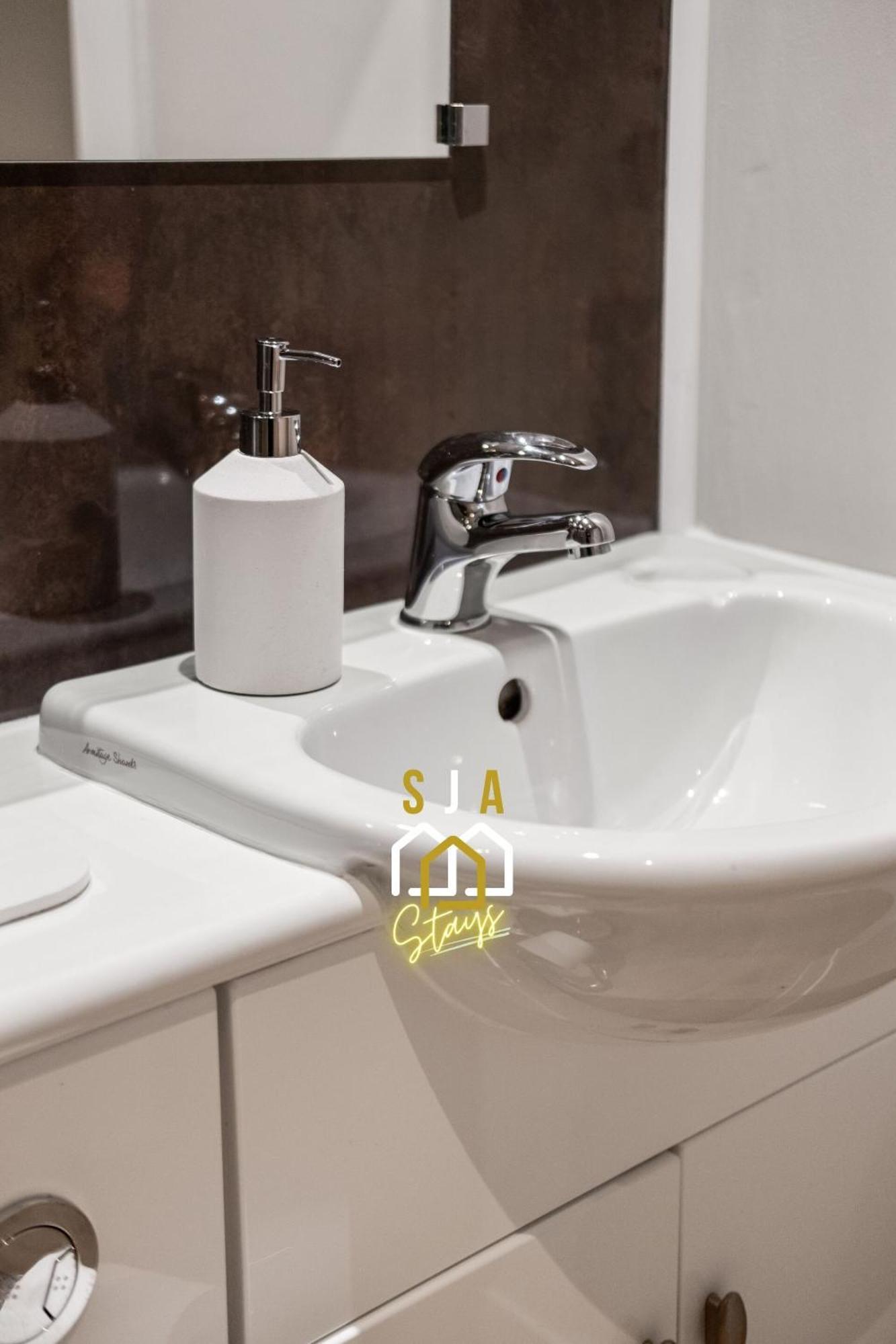 Apartment Holburn Road Retreat - Sja - 1 Bed