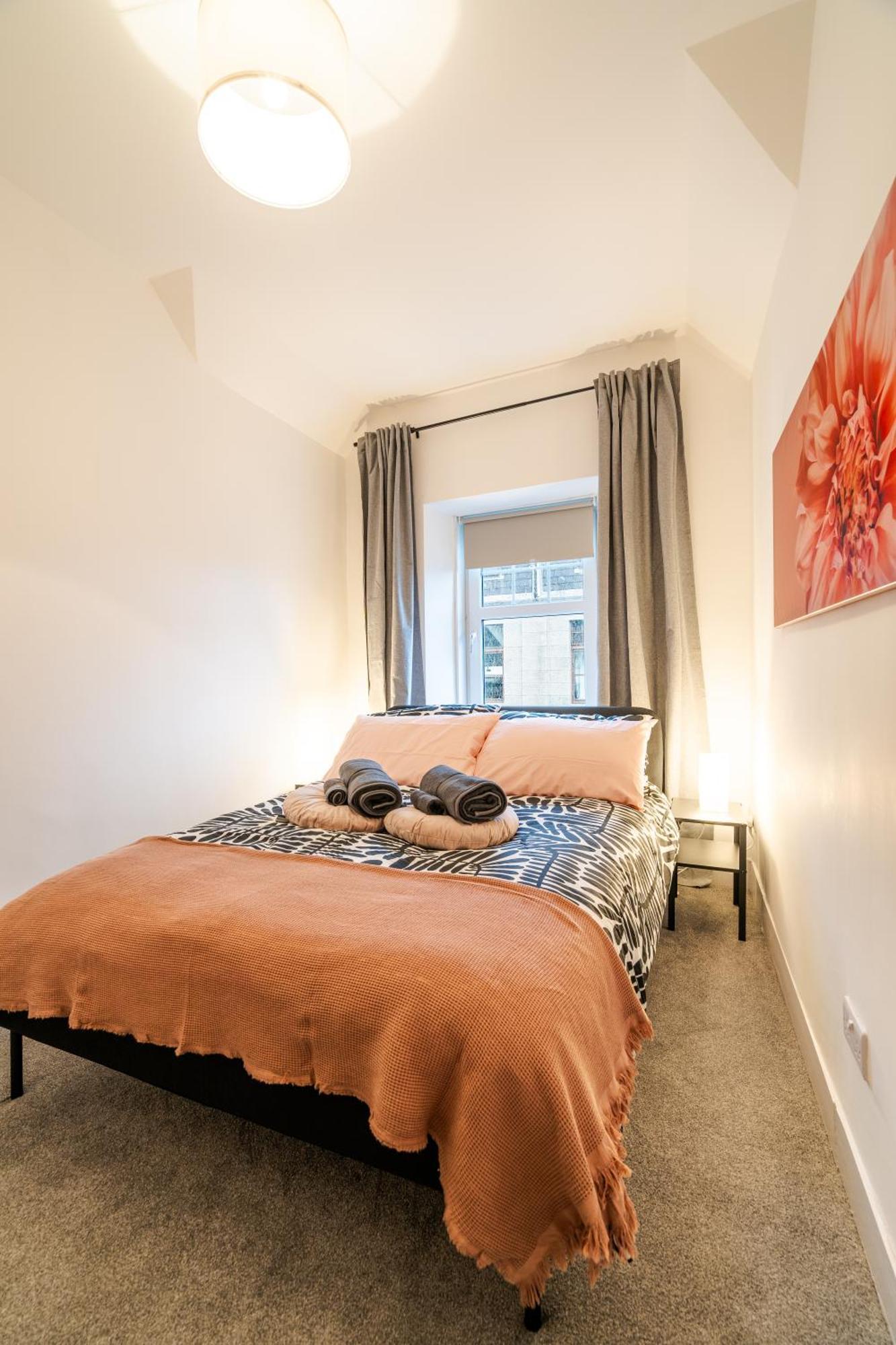 1 Bed Flat - Centre Aberdeen