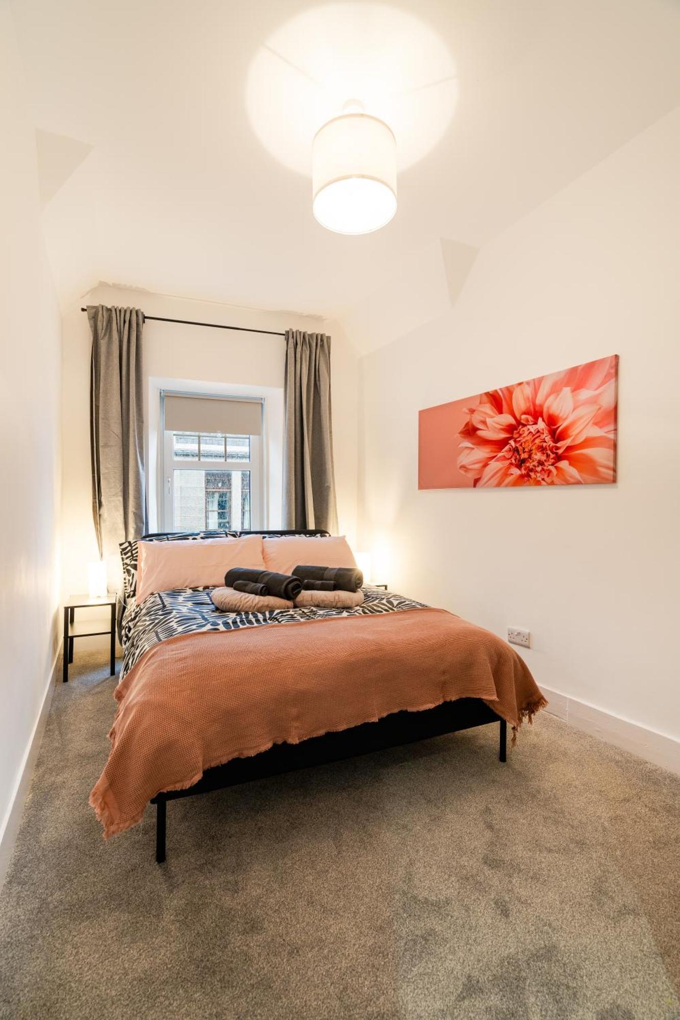 1 Bed Flat - Centre Aberdeen