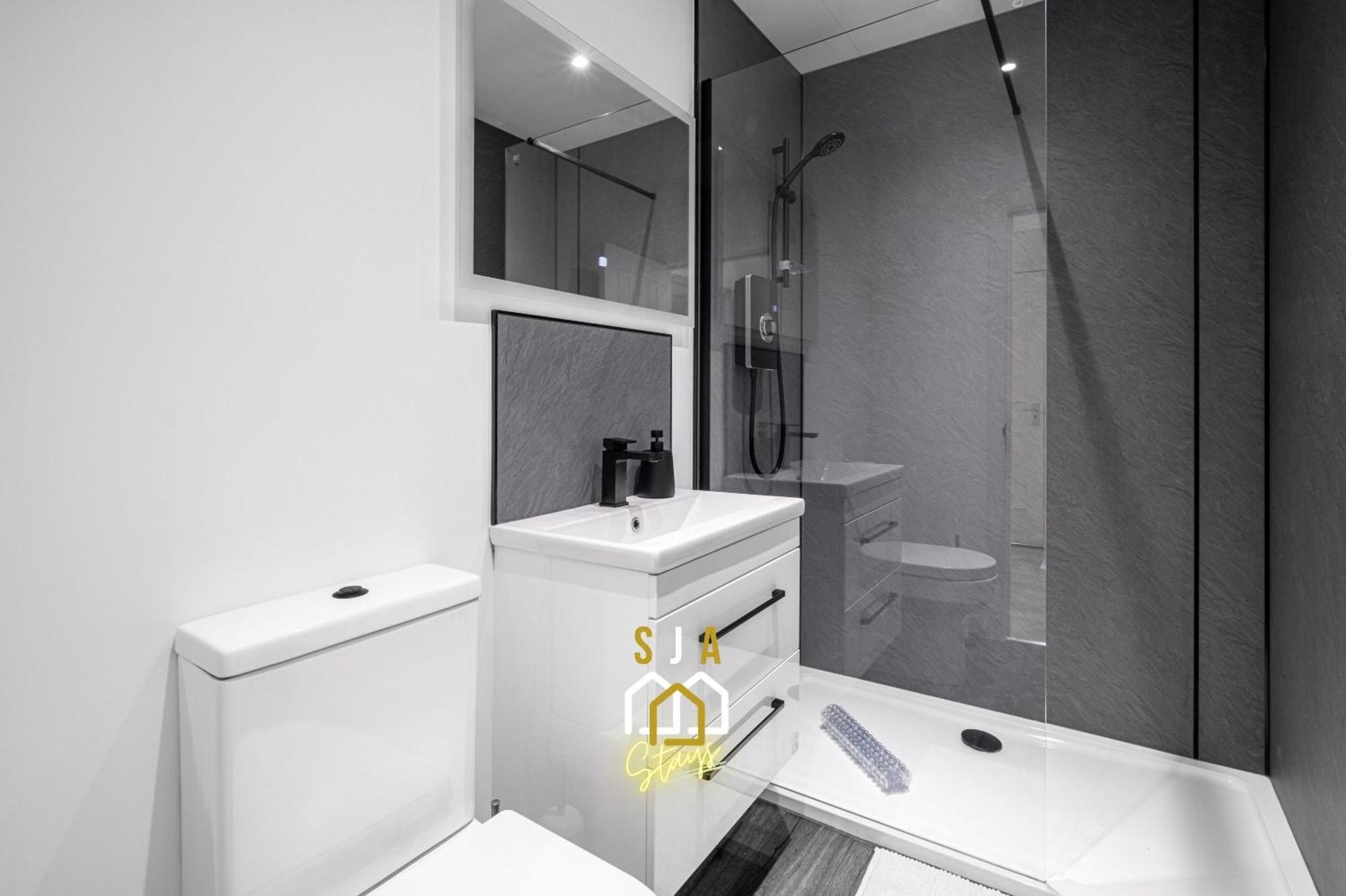 Holburn Hideaway - Sja - Modern 2 Bed *