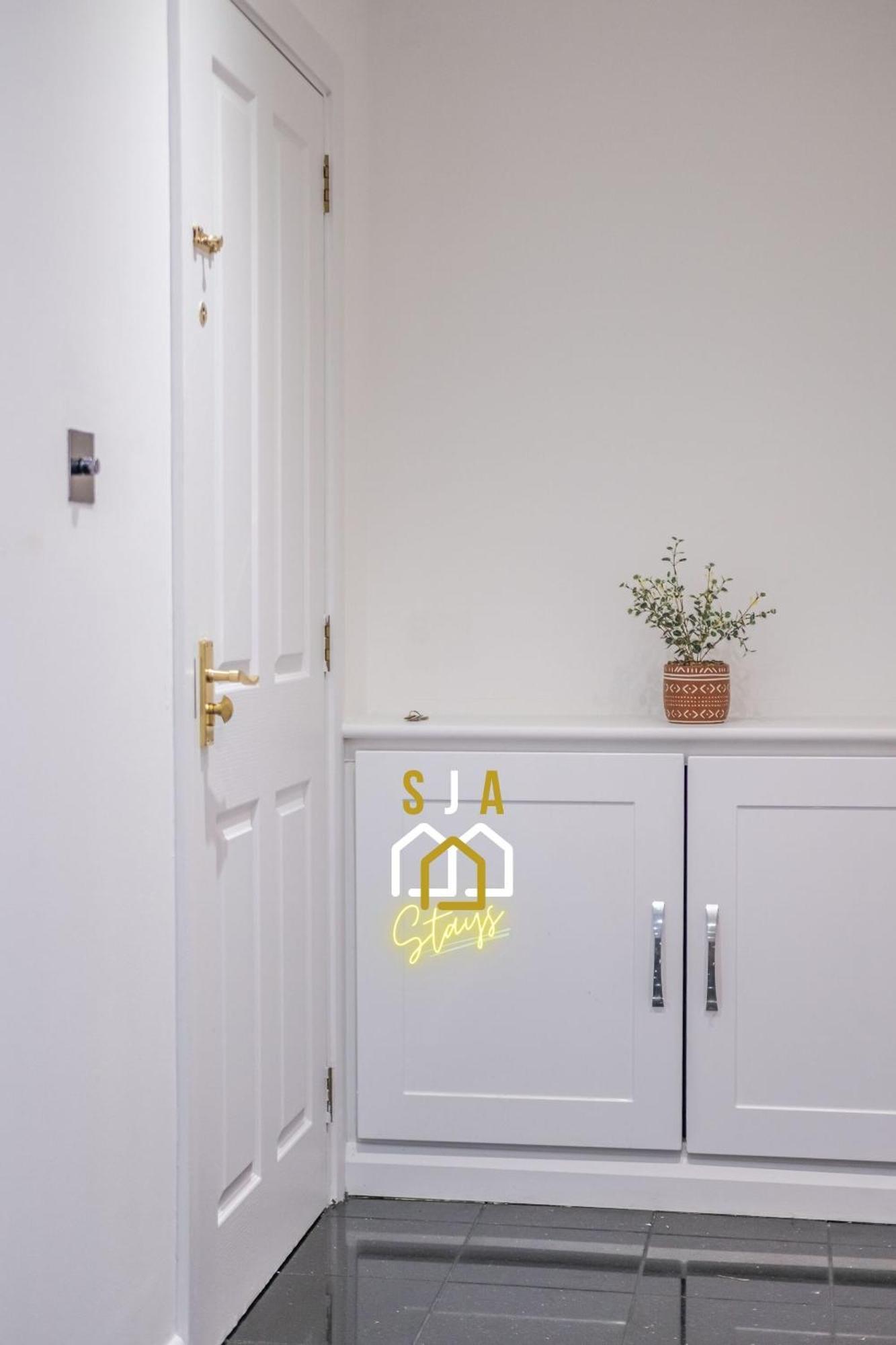 Fonthill - Sja - 3 Bed Apartment