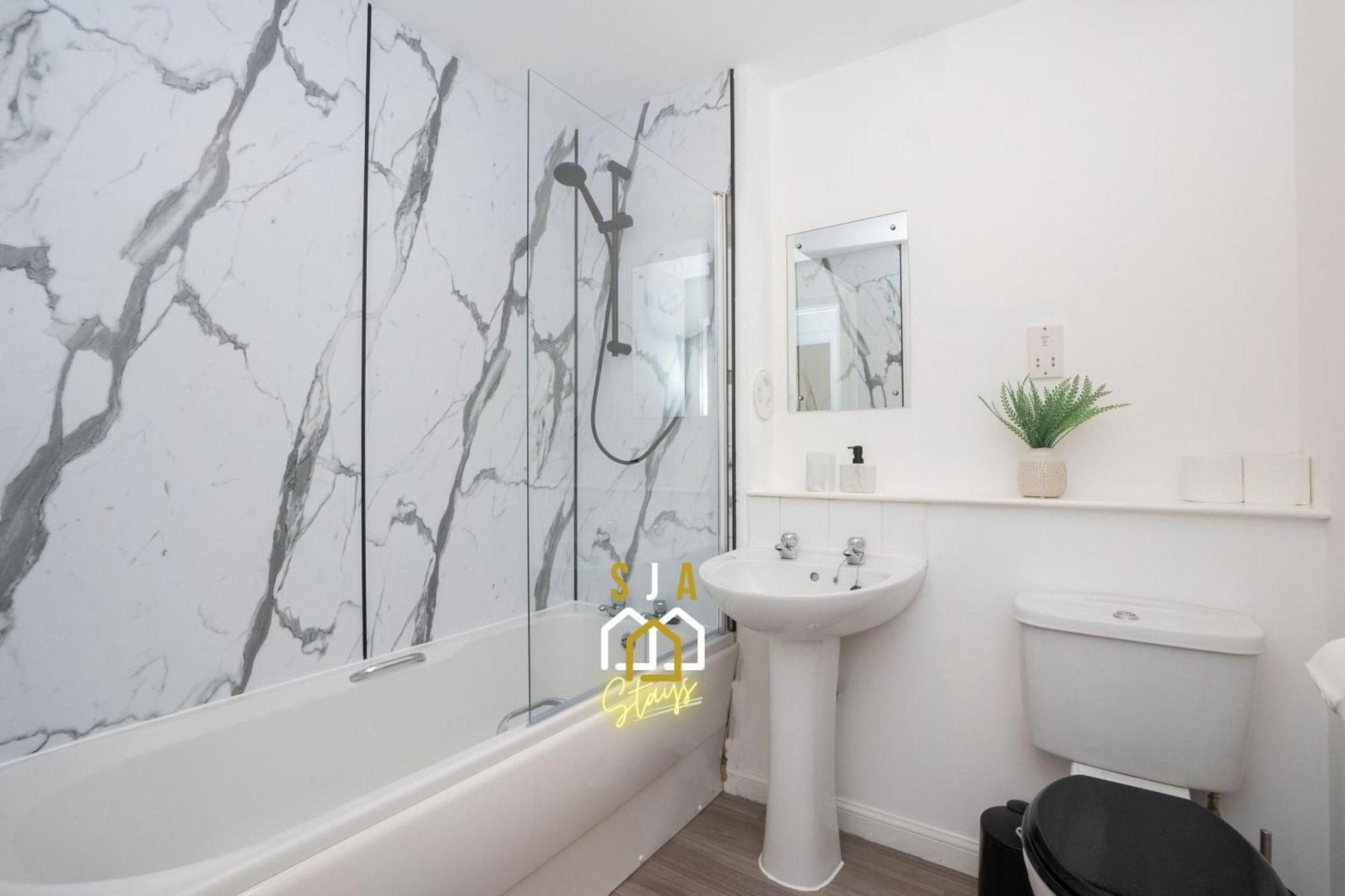 Apartment Pavlova House - Sja - Modern 2 Bed