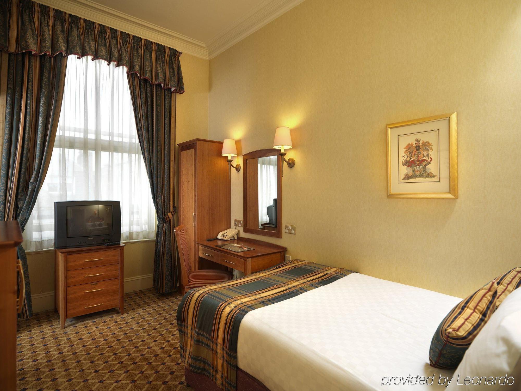Hotel Mercure Caledonian 4*