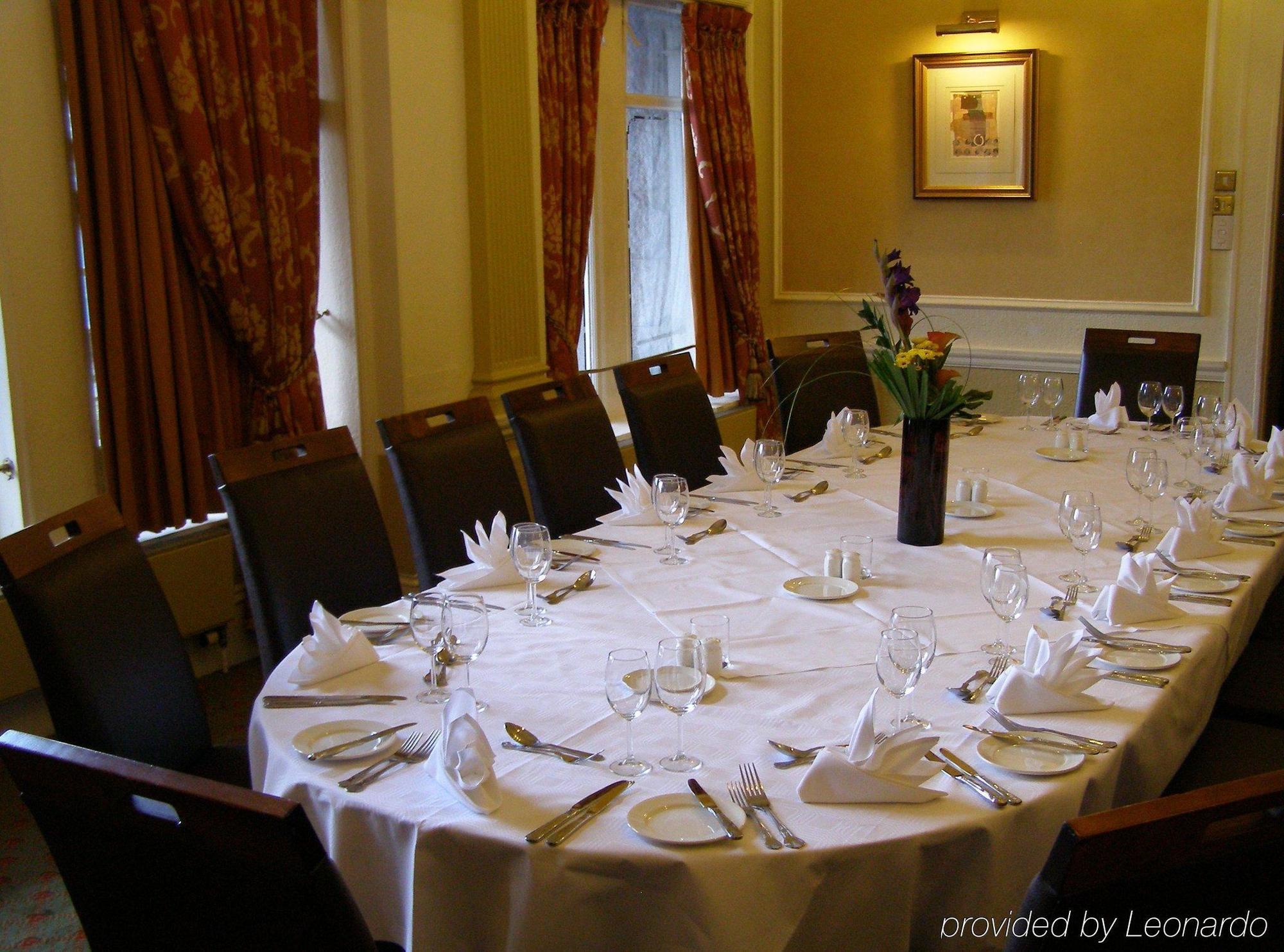 Hotel Mercure Caledonian 4*