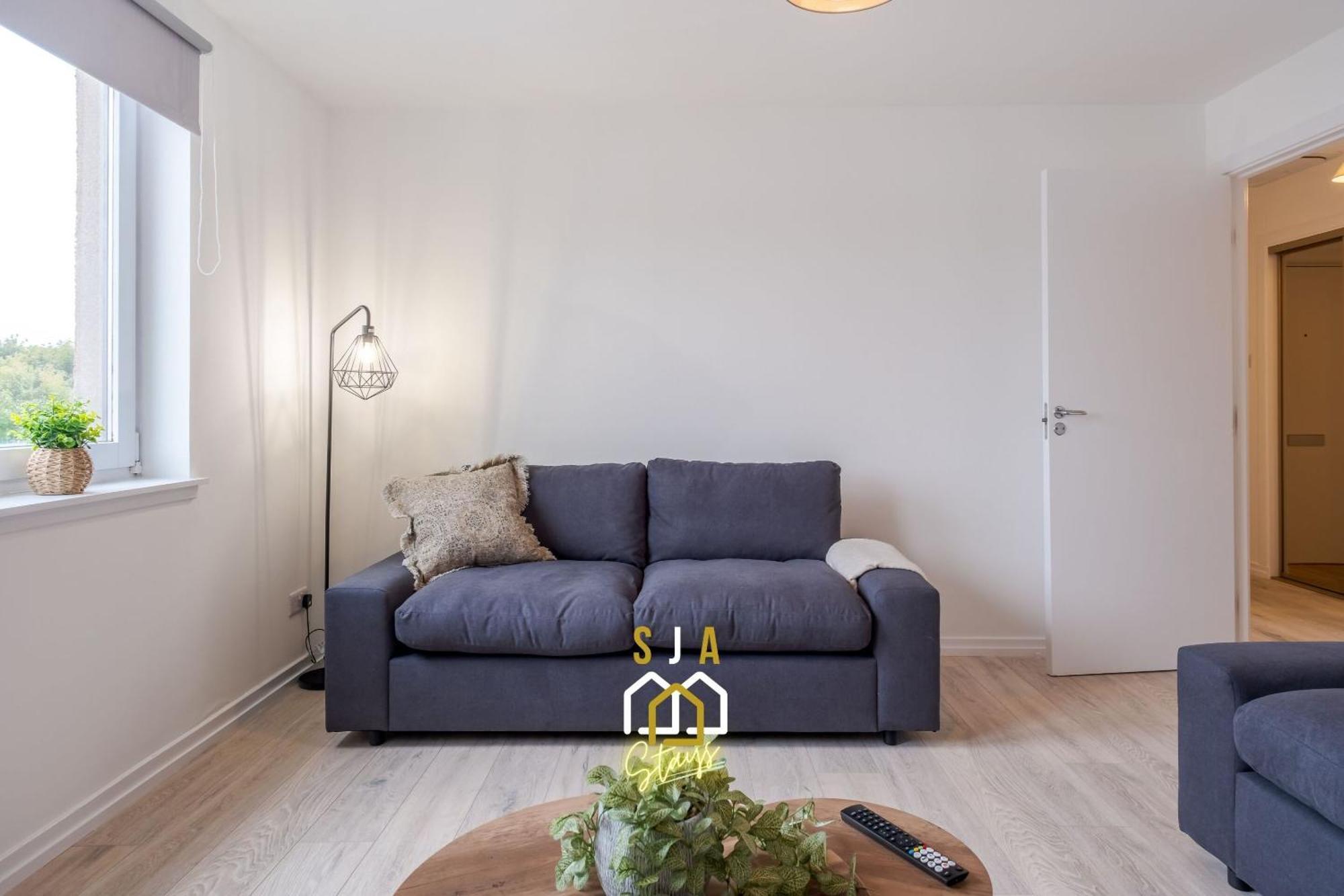 Merkland - Sja - Modern 2 Bed *