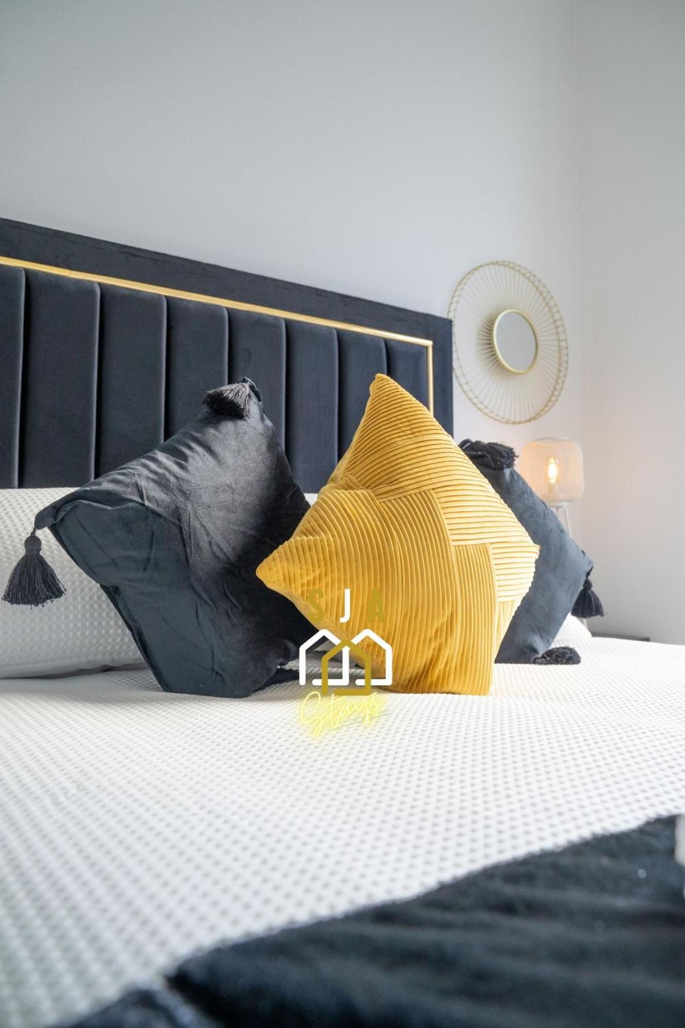 Brulee House - Sja - 2 Bed Apartment *