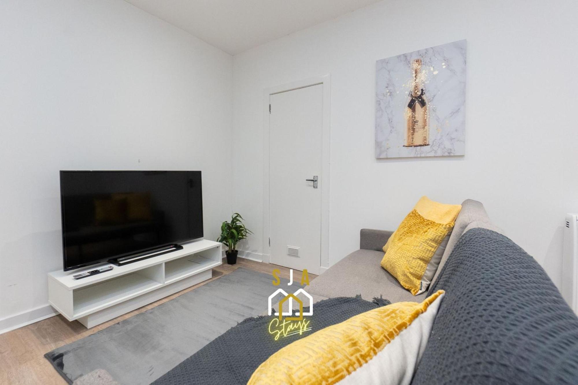 - Sja - 1 Bed