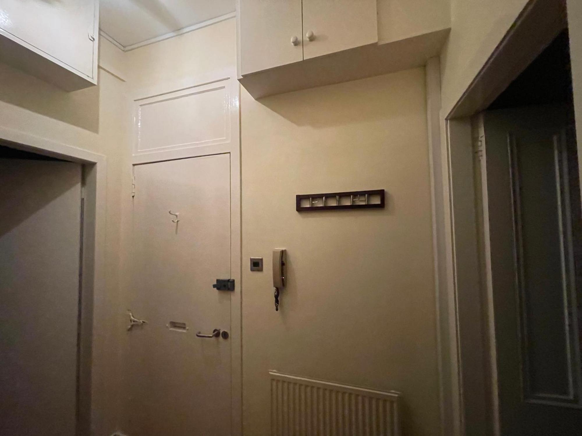 Apartment Wallfield Simple And Descent *