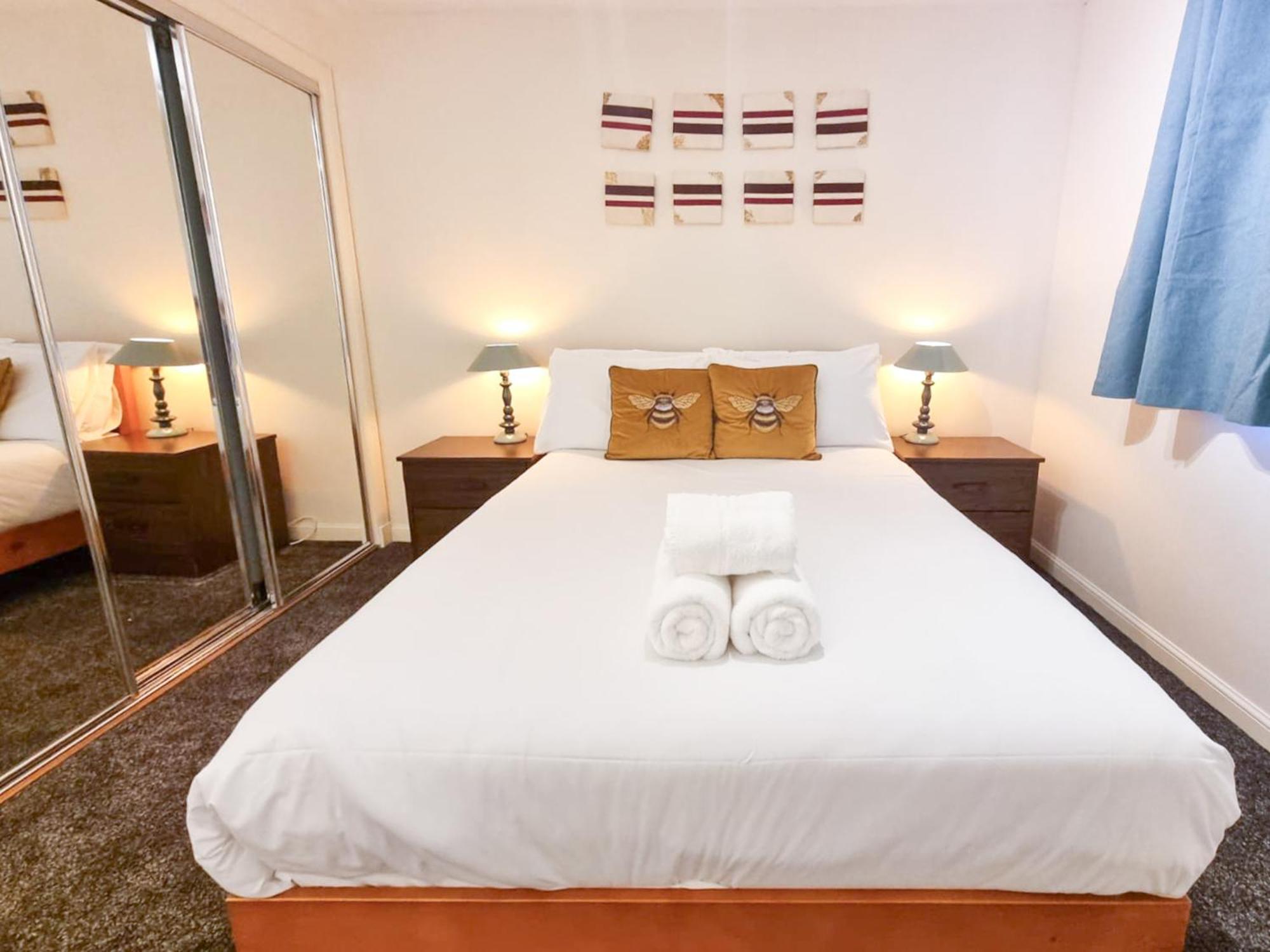 Apartment South College 2 Bedroom - - Free Parking Aberdeen