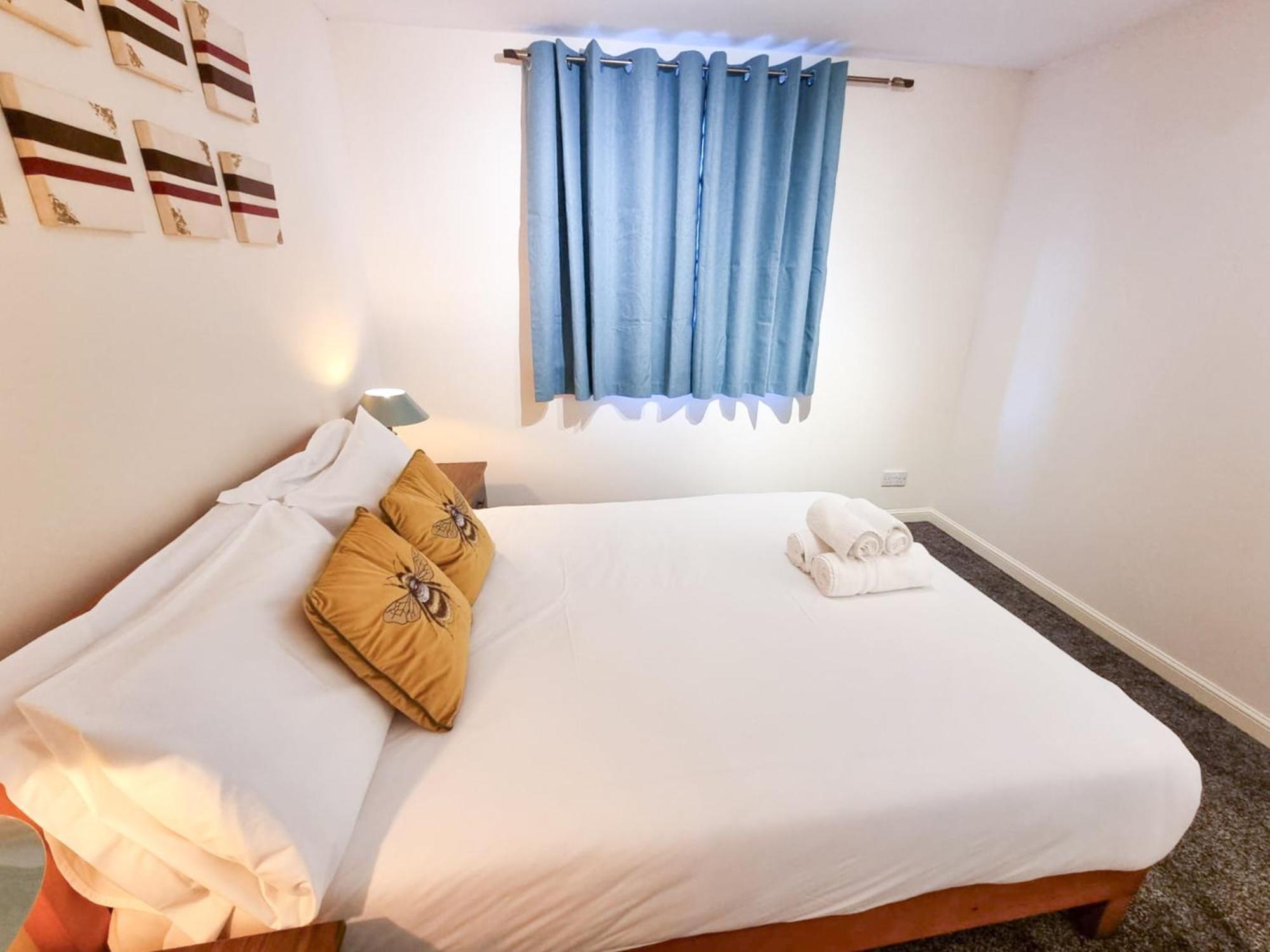 Apartment South College 2 Bedroom - - Free Parking Aberdeen
