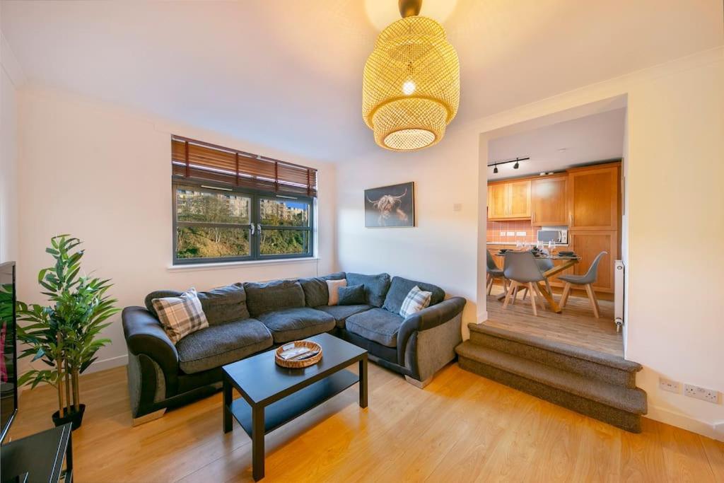 Apartment Riverside