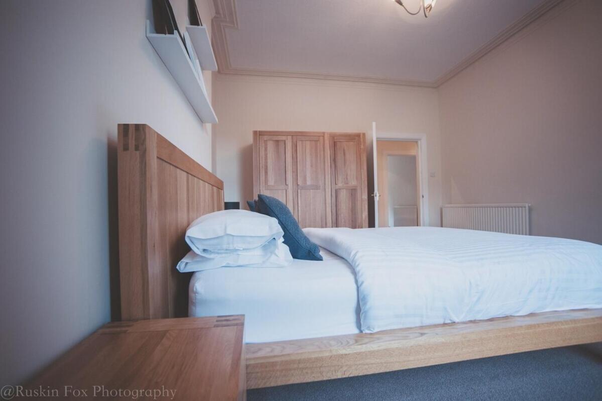 Stylish And Spacious Two Bed In Aberdeen's West End Aberdeen