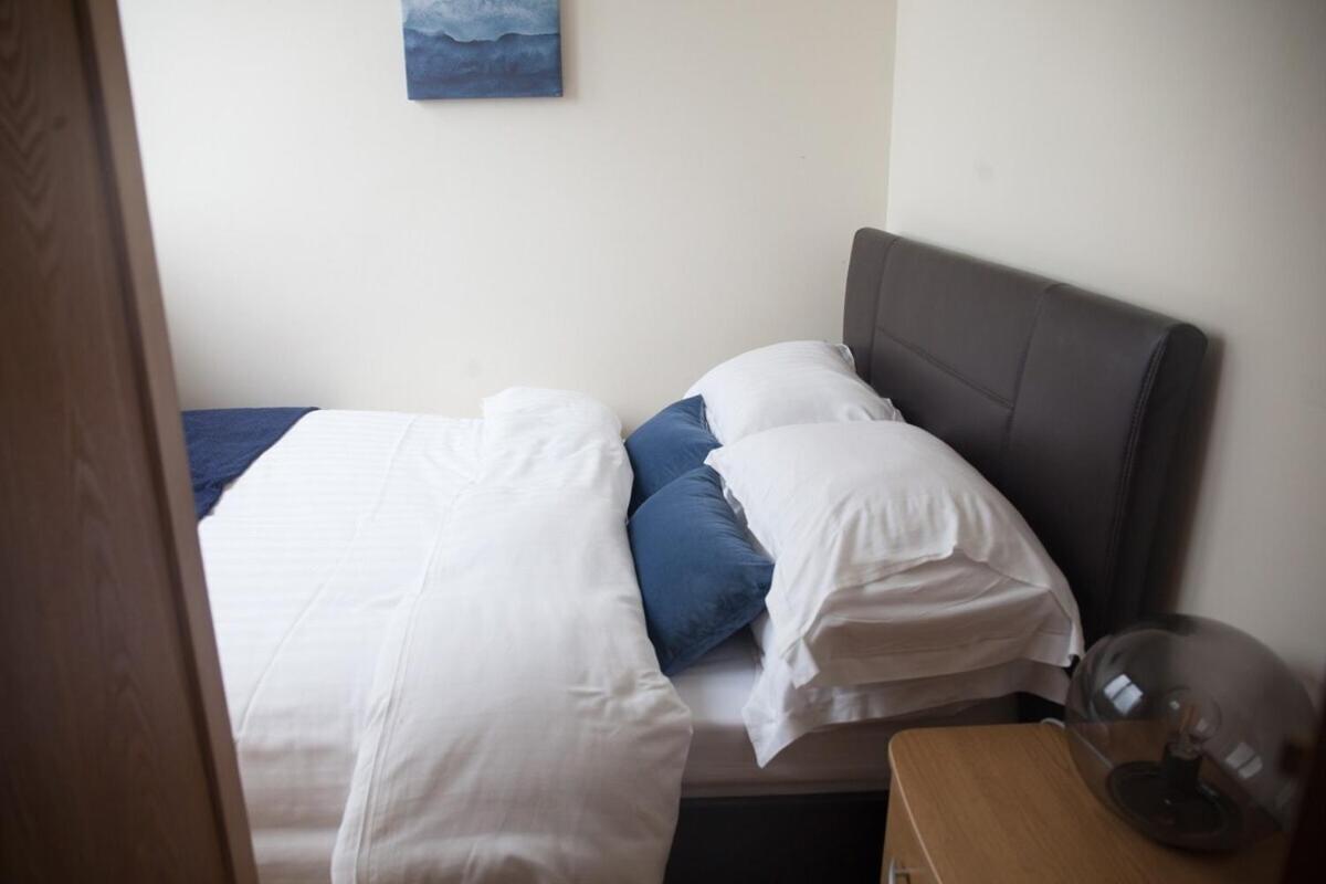 E Apartment Aberdeen