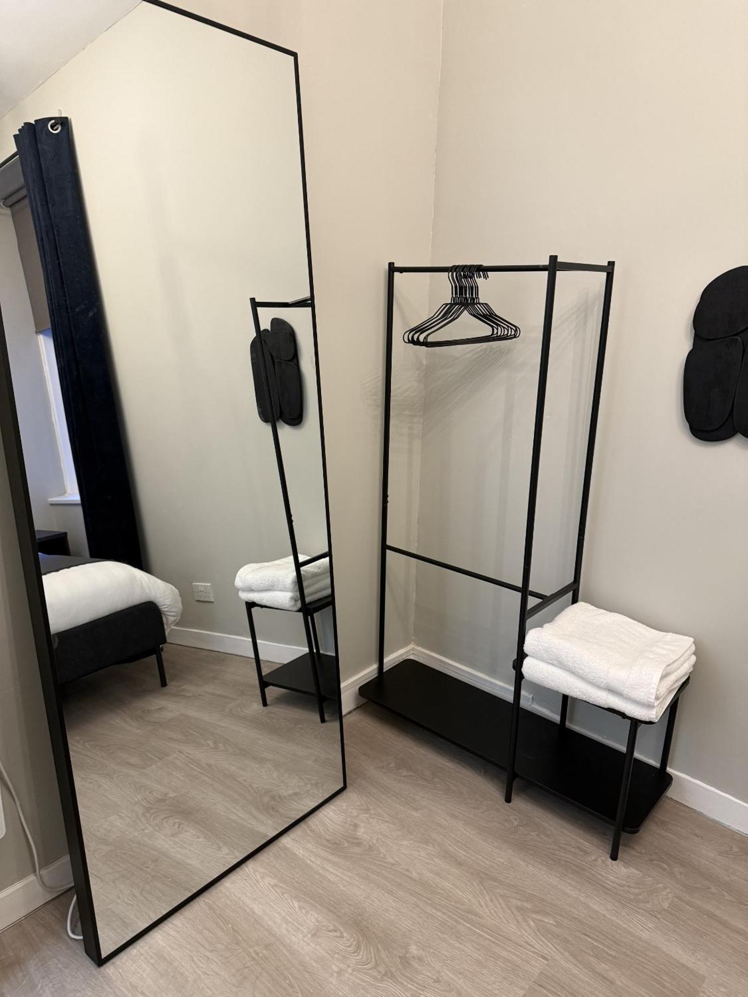 Skene Square 1 Bedroom Aberdeen