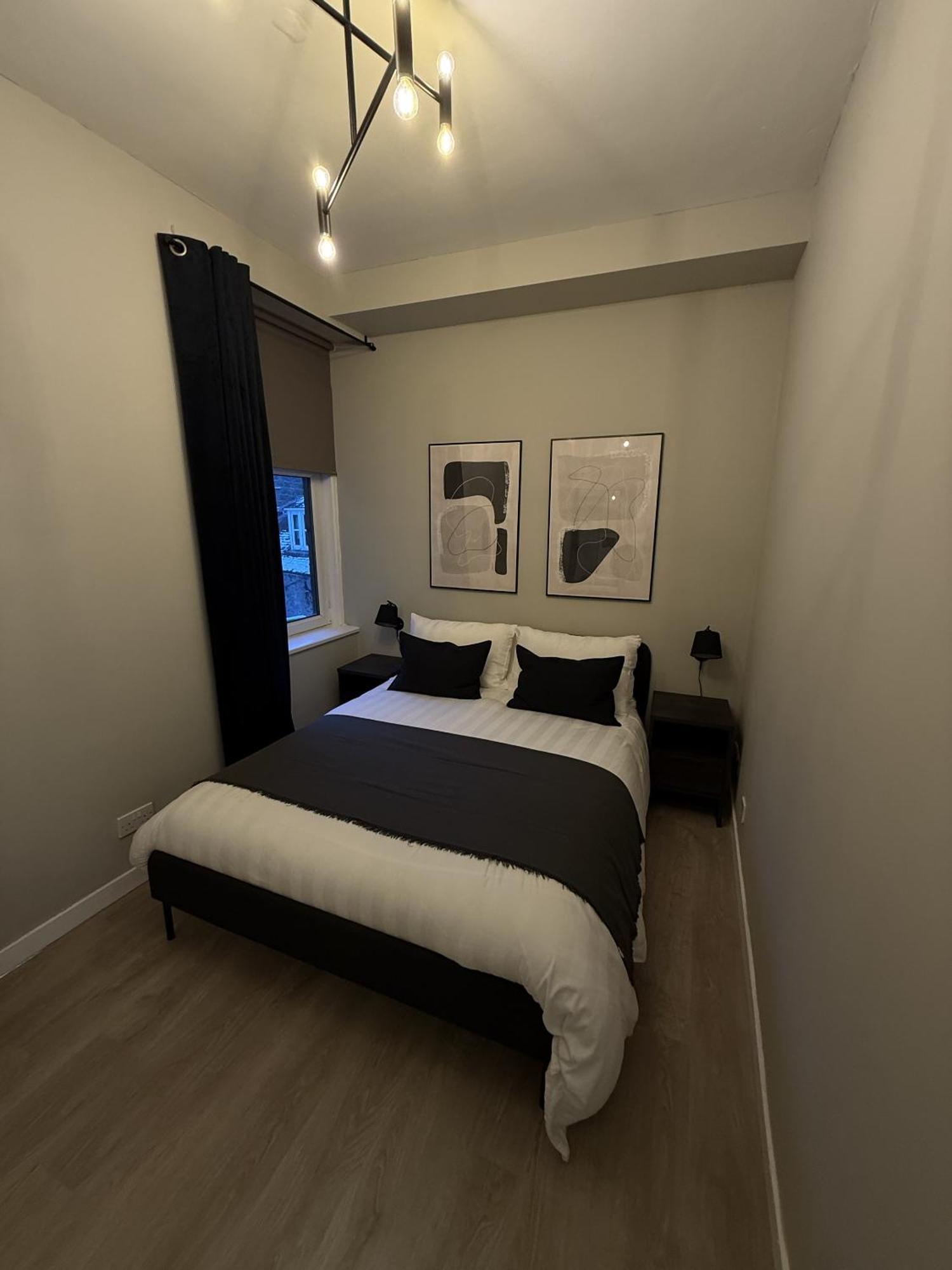Skene Square 1 Bedroom Acomodação com café da manhã  Aberdeen