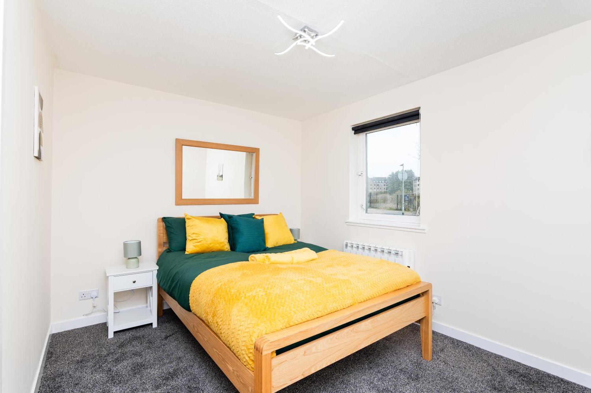 Apartment 1 Bed-ground Floor-free Parking
