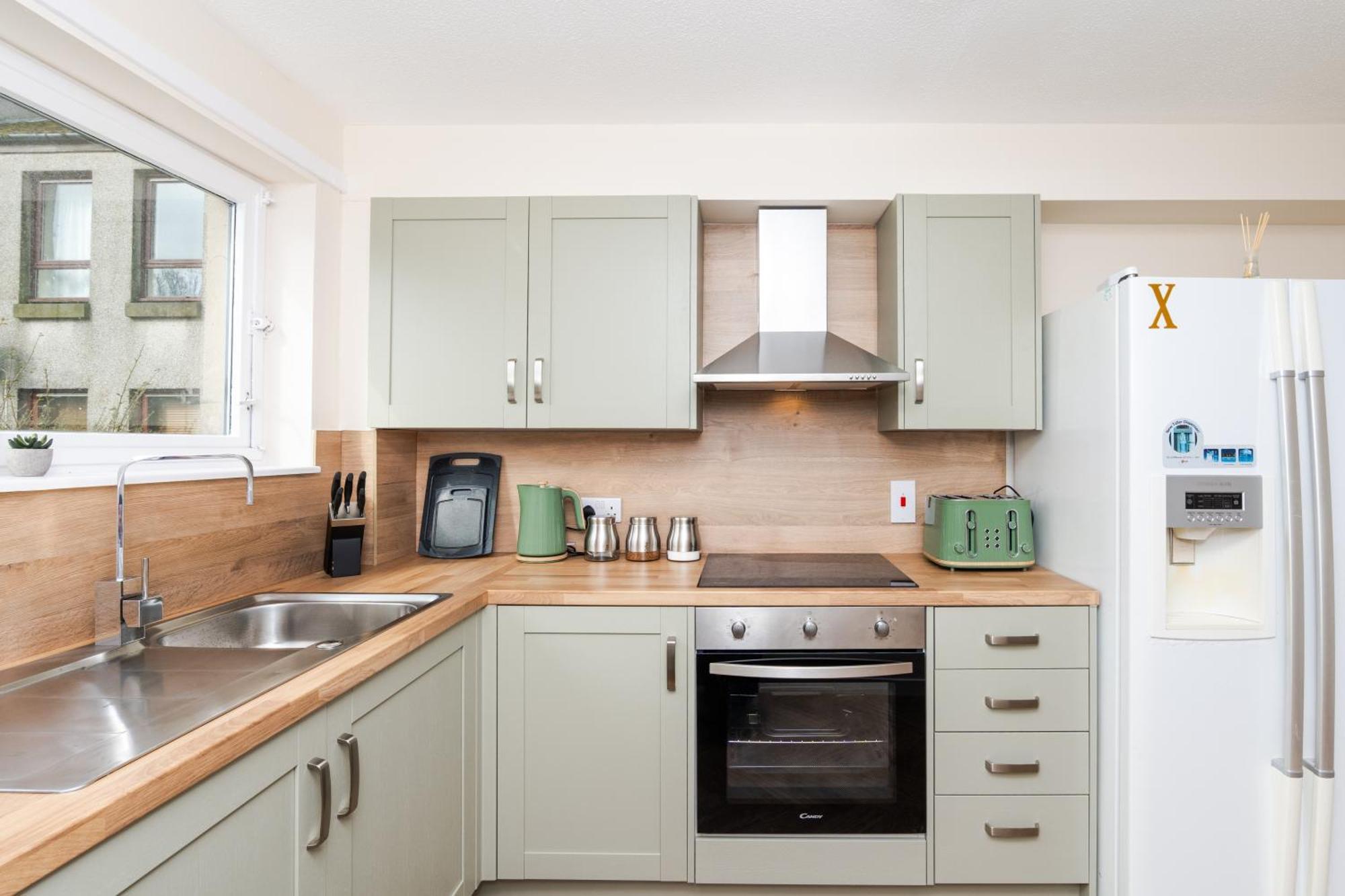 1 Bed-ground Floor-free Parking Apartment