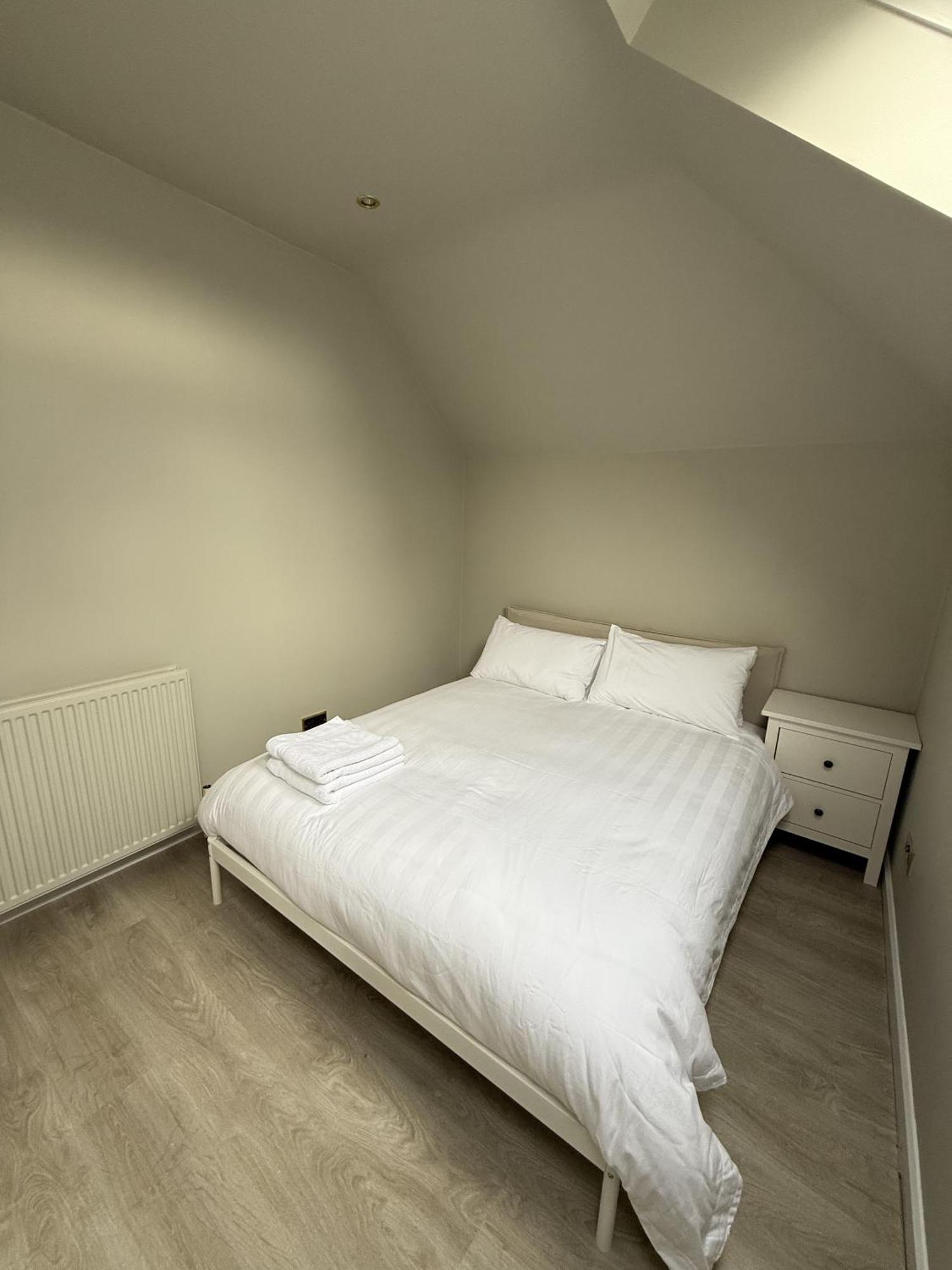 Luxury 5 Bedroom In West End * Aberdeen