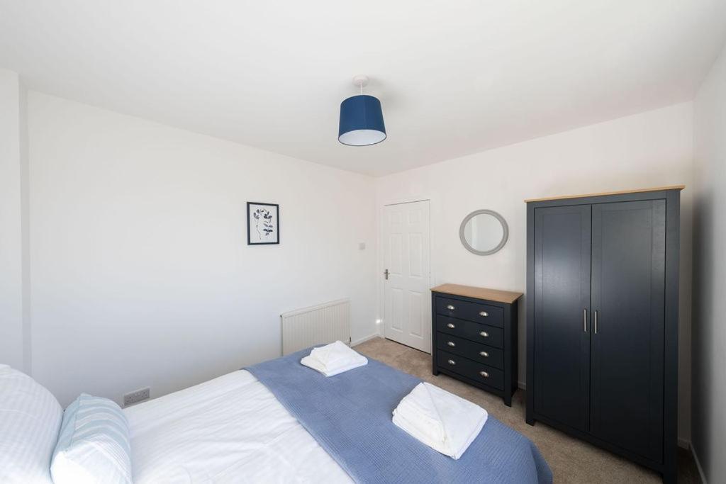 Derry House - 3 Bedroom *
