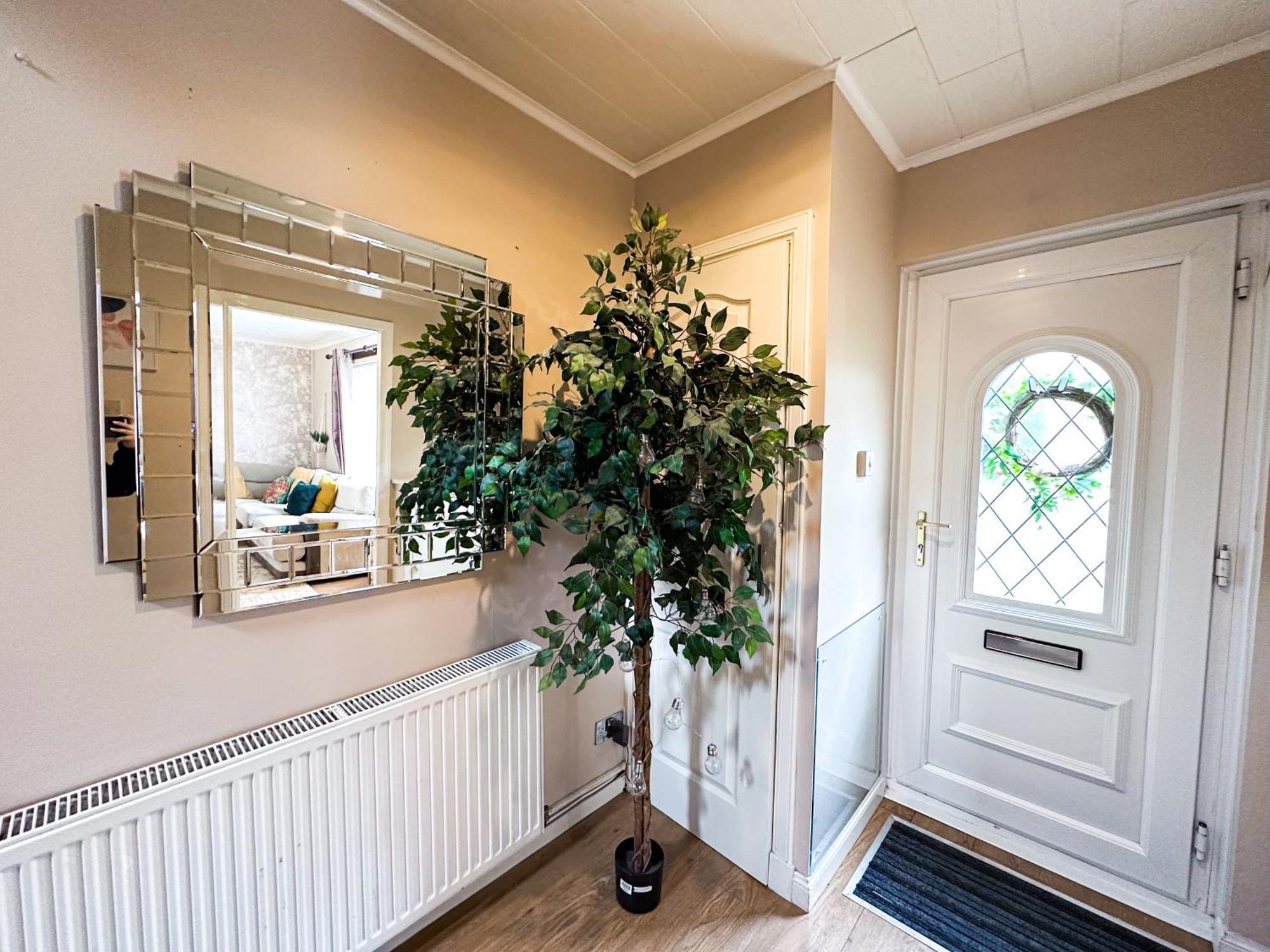 Guest house Cozy 3 Bedroom House Near Ari And Centre, Ab16, Wifi, Parking, Netflix, Pet - Friendly Aberdeen