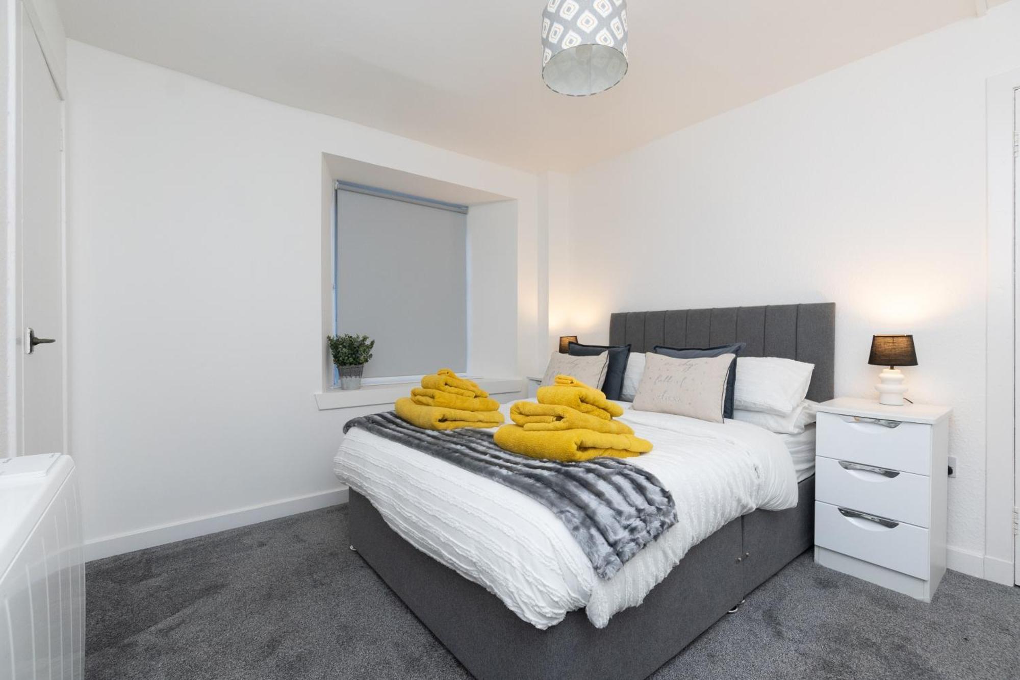 - Sja - 1 Bed * Aberdeen