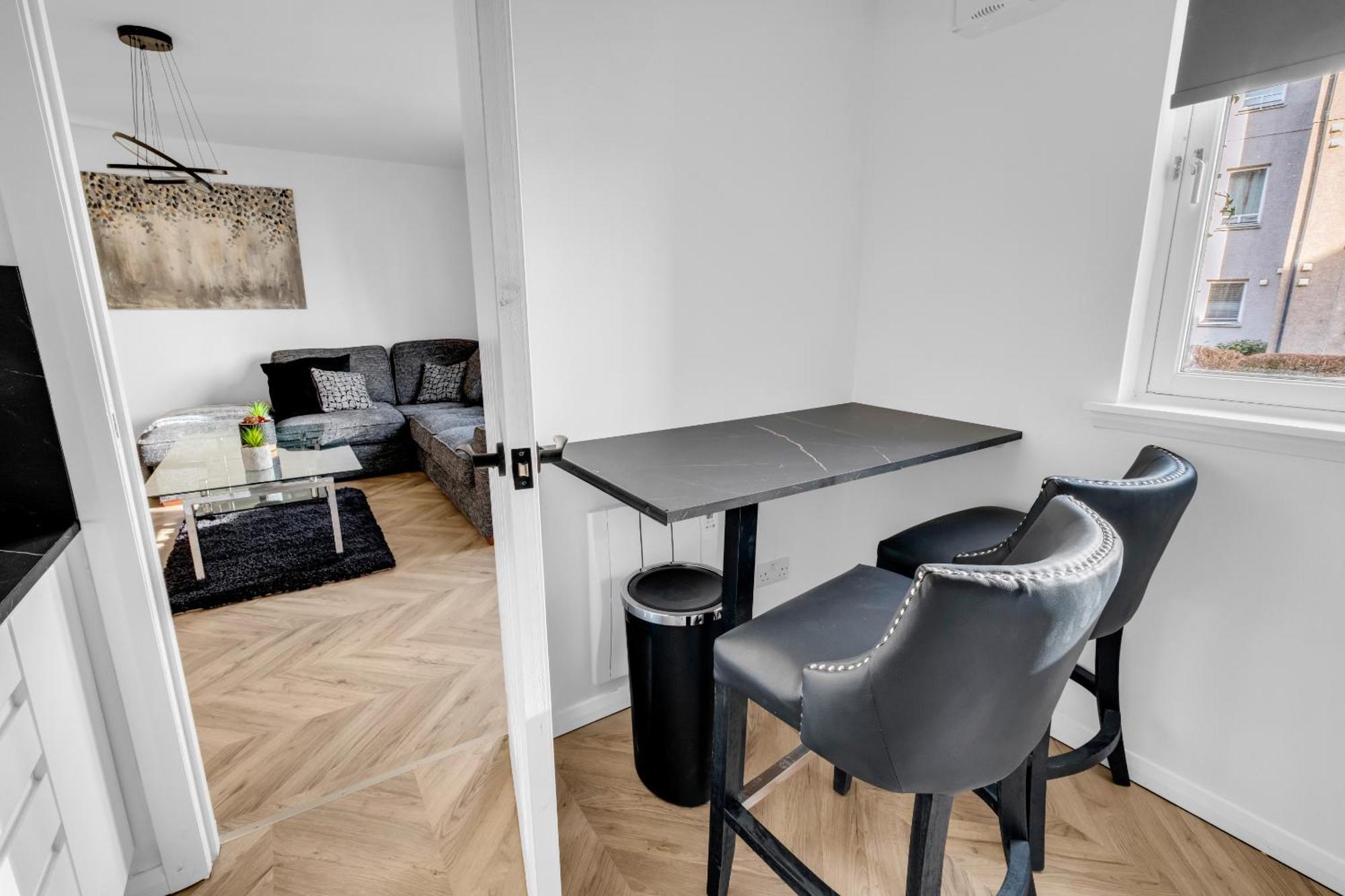 Urban - Sja - Modern 2 Bed Apartment *