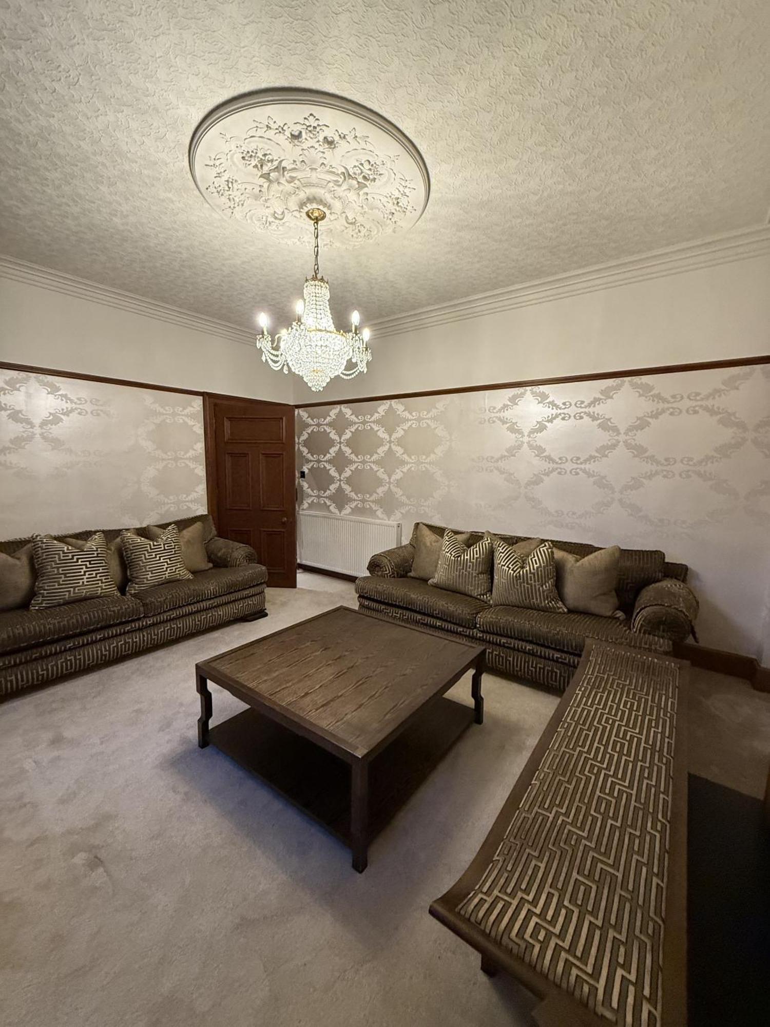 Luxury 5 Bedroom In West End * Aberdeen