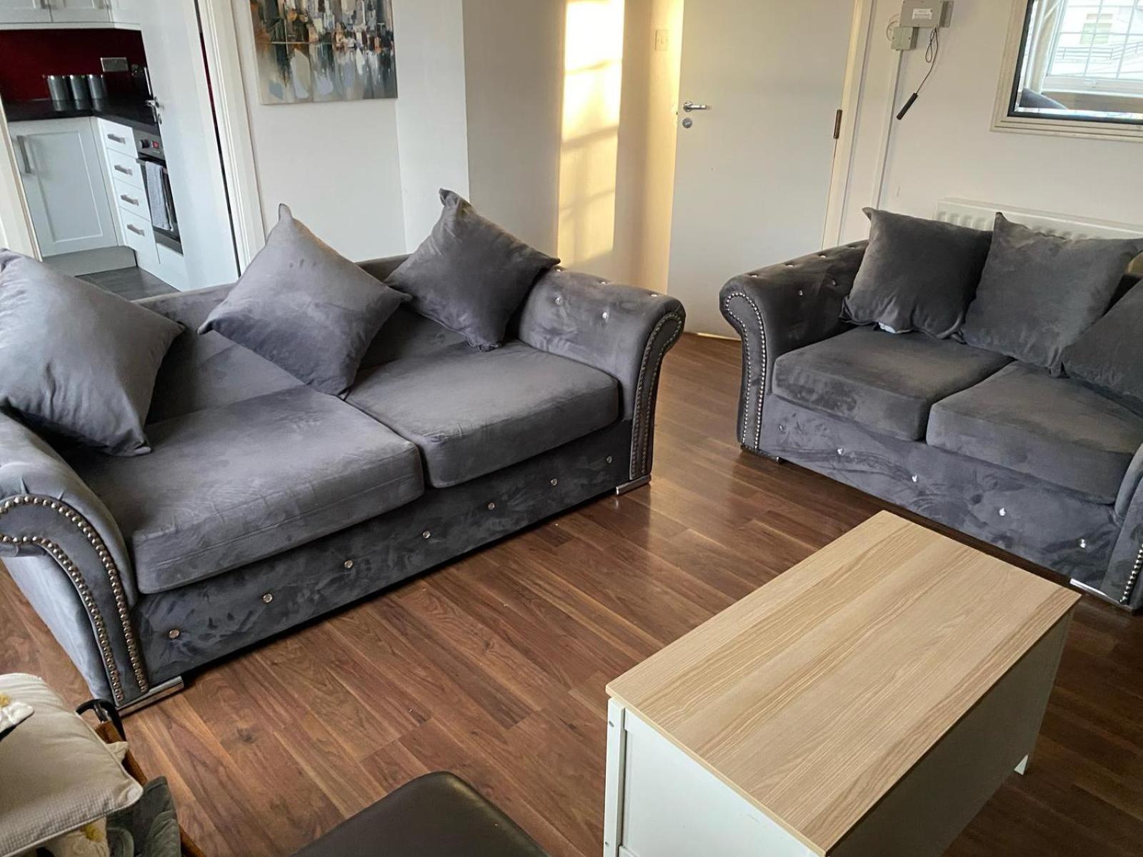 The Granite - Modern Centre Apartment