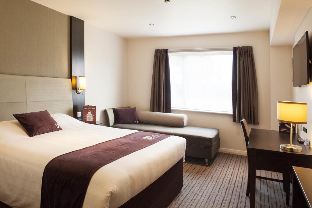 Premier Centre Hotel 3*
