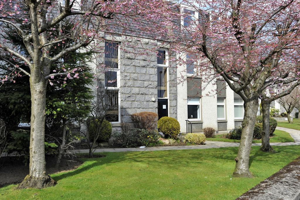 Apartamento From - Claremont *