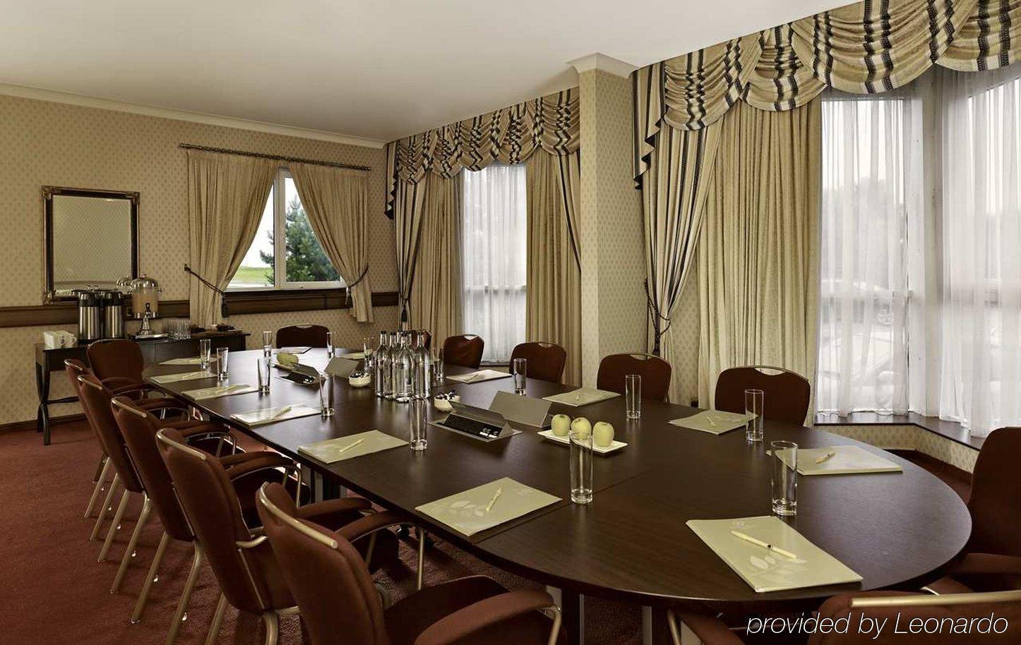 Doubletree By Hilton Centre Hotel