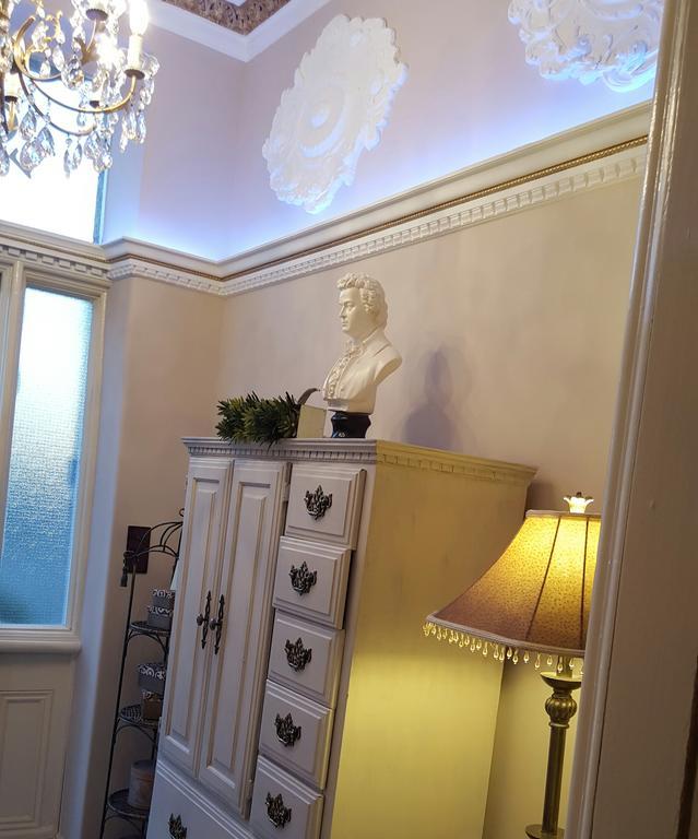 Lochnagar Guest house Aberdeen