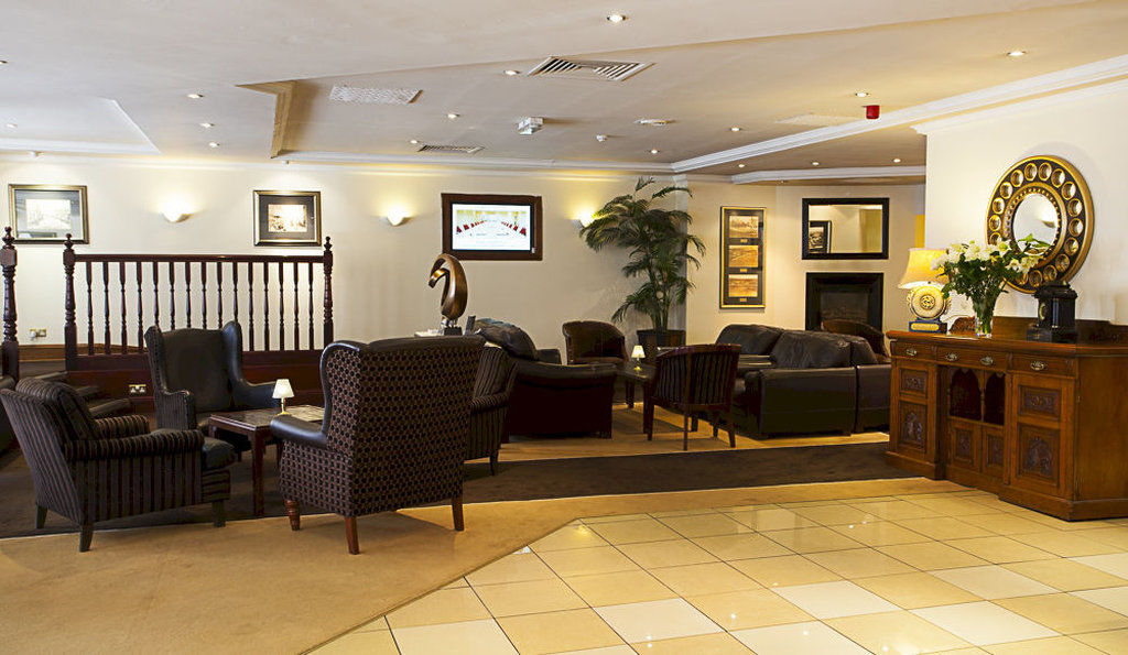 Hotel Douglas