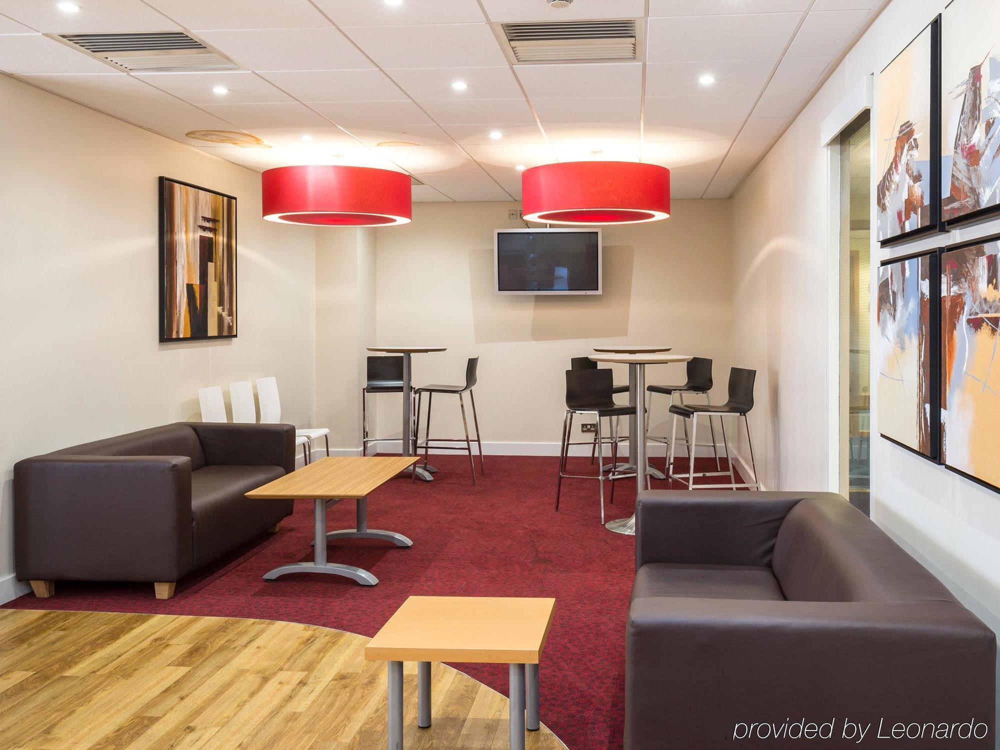 Travelodge Central Hotel Aberdeen